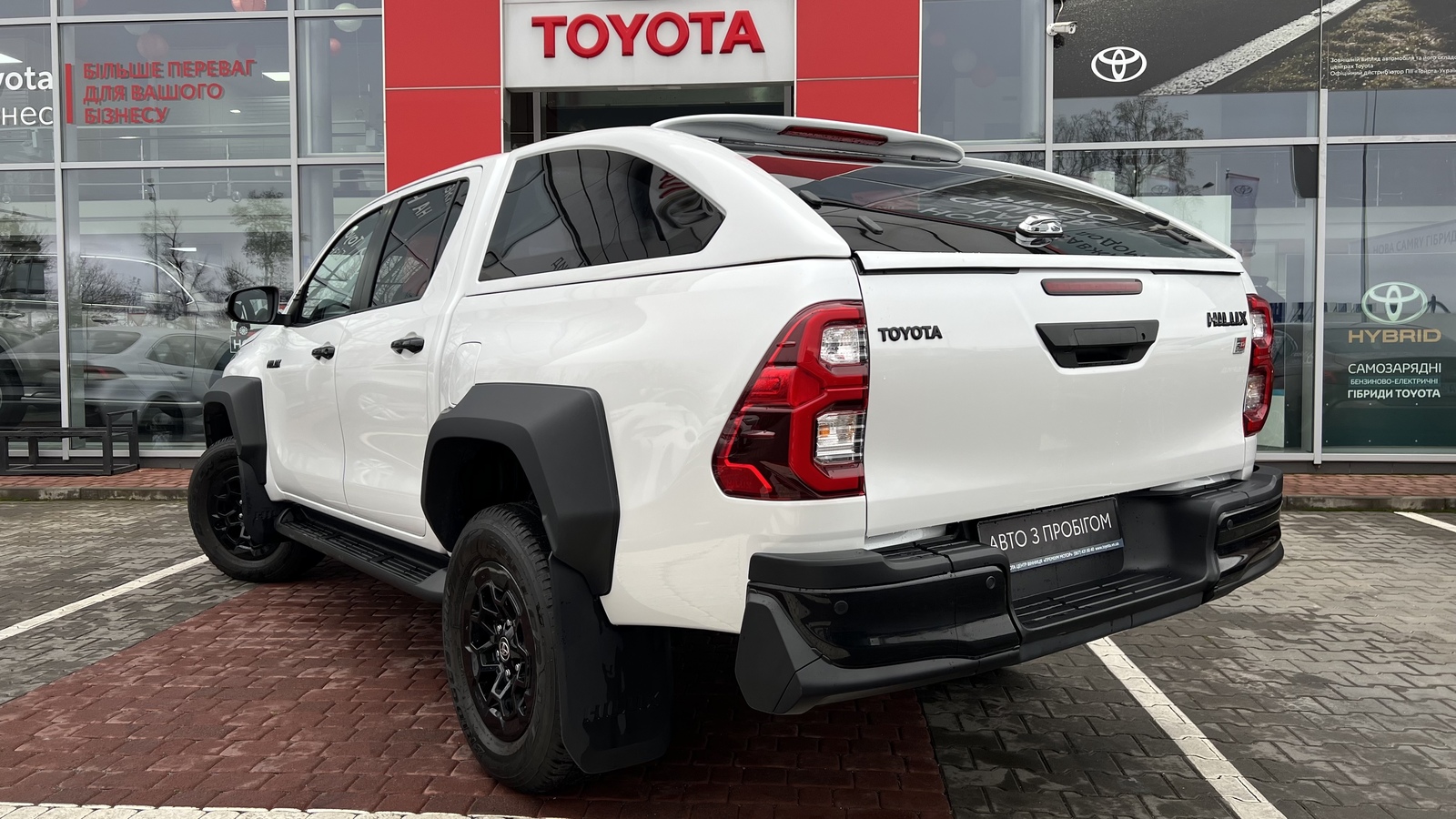 Toyota HILUX 2023 року з пробігом 23317 км, Пікап, Тойота Центр Вінниця "Преміум Мотор", м.Вінниця - 2226000 ГРН | Фото № 2