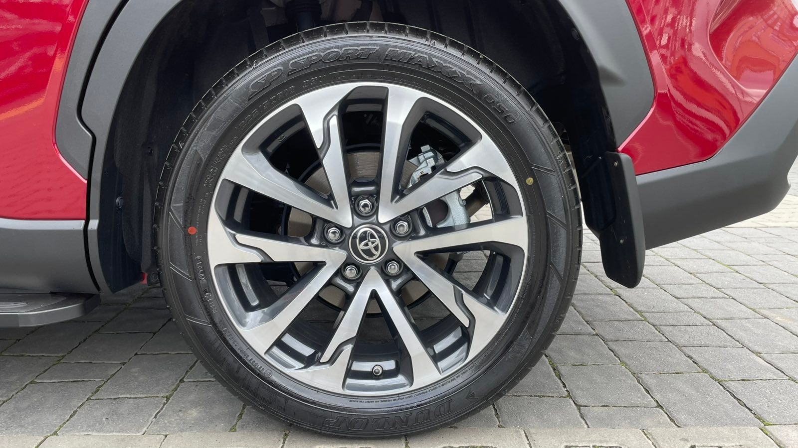 Toyota COROLLA CROSS 2024 року, Універсал, Тойота Центр Івано-Франківськ "Класик-Авто", м.Івано-Франківськ | Фото № 15 Toyota COROLLA CROSS 2024 року з пробігом 1090 км, Універсал, Тойота Центр Івано-Франківськ "Класик-Авто", м.Івано-Франківськ - 1608000 ГРН | Фото № 15