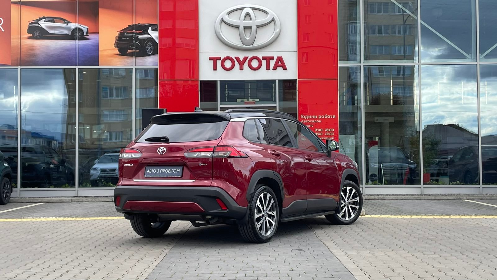 Toyota COROLLA CROSS 2024 року, Універсал, Тойота Центр Івано-Франківськ "Класик-Авто", м.Івано-Франківськ | Фото № 17 Toyota COROLLA CROSS 2024 року з пробігом 1090 км, Універсал, Тойота Центр Івано-Франківськ "Класик-Авто", м.Івано-Франківськ - 1608000 ГРН | Фото № 17