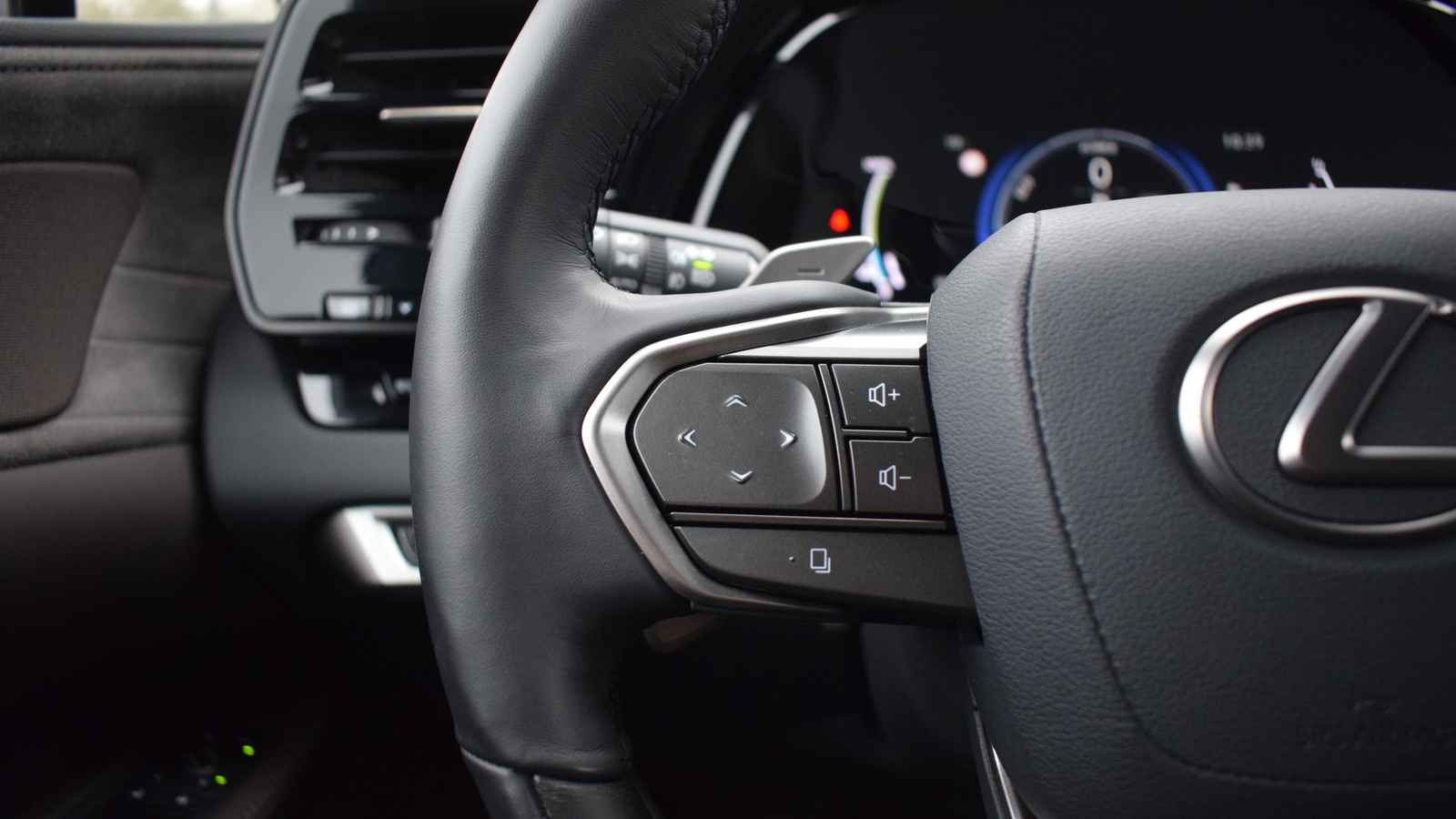 Lexus RX 450h+ 2023 року, Універсал, Тойота Центр Житомир "Стар - Кар", м.Житомир | Фото № 19 Lexus RX 450h+ 2023 року з пробігом 3140 км, Універсал, Тойота Центр Житомир "Стар - Кар", м.Житомир - 4158000 ГРН | Фото № 19