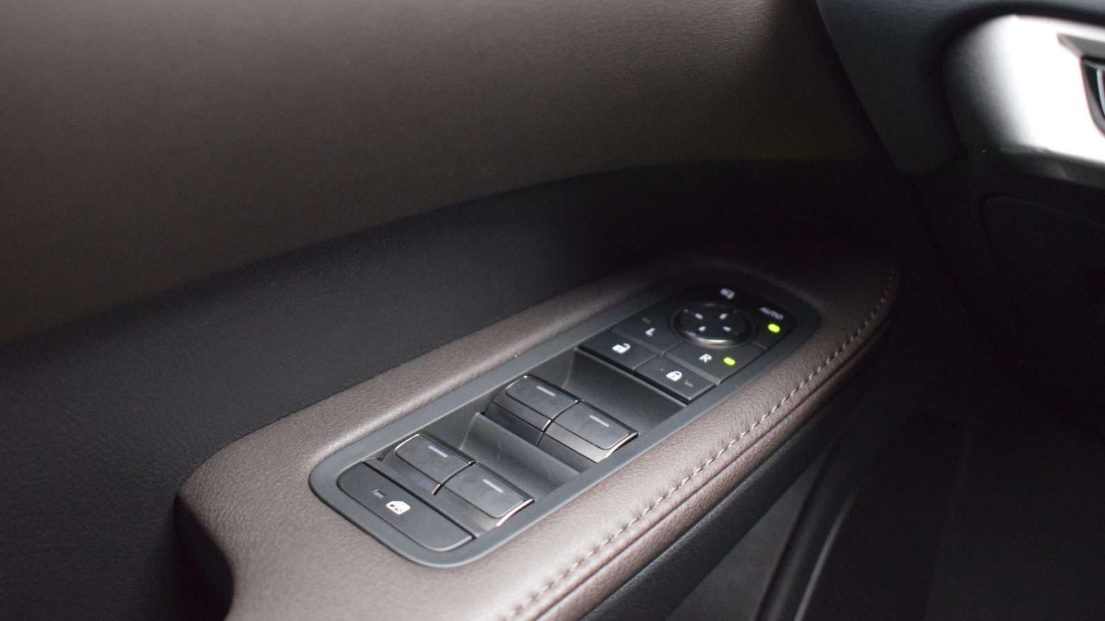 Lexus RX 450h+ 2023 року, Універсал, Тойота Центр Житомир "Стар - Кар", м.Житомир | Фото № 26 Lexus RX 450h+ 2023 року з пробігом 3140 км, Універсал, Тойота Центр Житомир "Стар - Кар", м.Житомир - 4158000 ГРН | Фото № 26