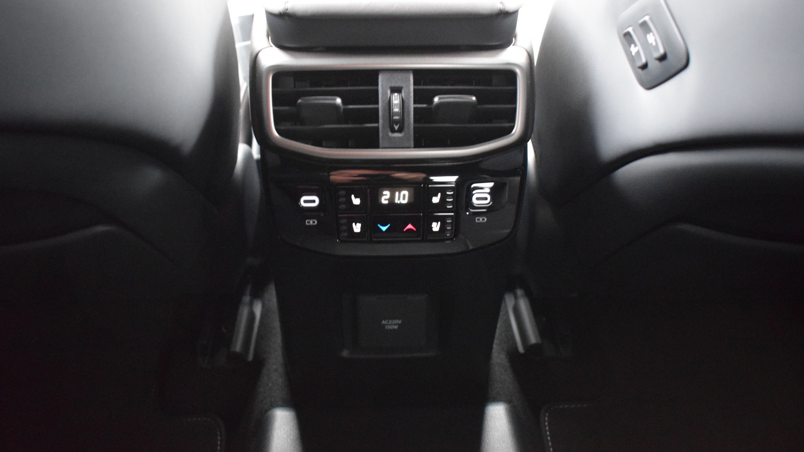 Lexus RX 450h+ 2023 року, Універсал, Тойота Центр Житомир "Стар - Кар", м.Житомир | Фото № 27 Lexus RX 450h+ 2023 року з пробігом 3140 км, Універсал, Тойота Центр Житомир "Стар - Кар", м.Житомир - 4158000 ГРН | Фото № 27