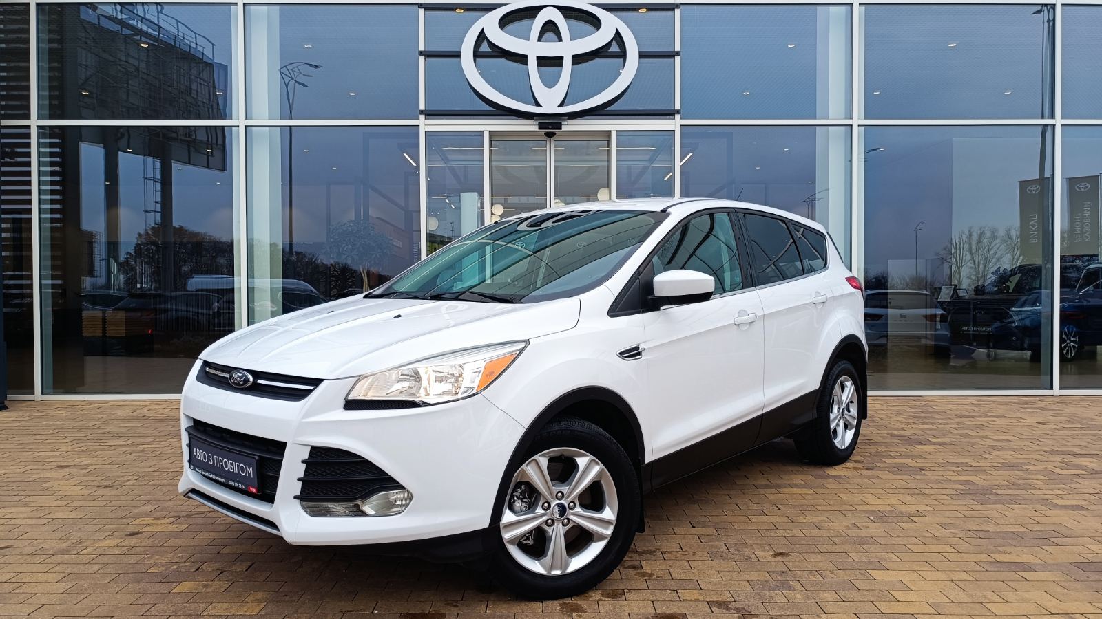 Інші авто FORD ESCAPE 2014 року, Універсал, Тойота Центр Київ «ВІДІ Аеропорт», м.Київ | Фото № 1 Інші авто FORD ESCAPE 2014 року з пробігом 207033 км, Універсал, Тойота Центр Київ «ВІДІ Аеропорт», м.Київ - 400000 ГРН | Фото № 1