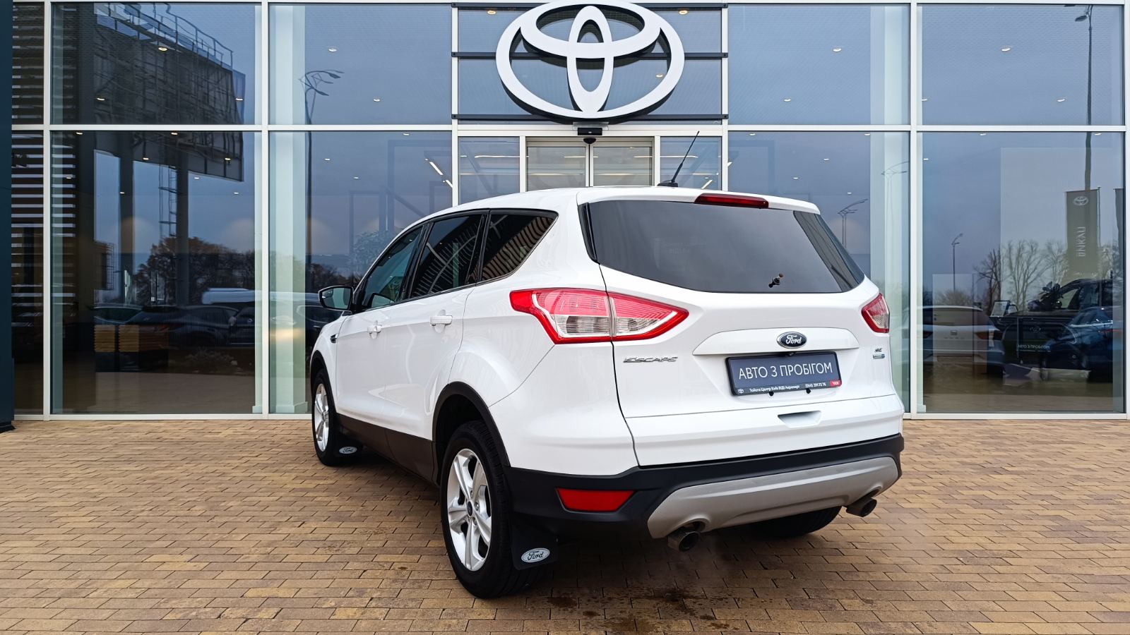 Інші авто FORD ESCAPE 2014 року, Універсал, Тойота Центр Київ «ВІДІ Аеропорт», м.Київ | Фото № 2 Інші авто FORD ESCAPE 2014 року з пробігом 207033 км, Універсал, Тойота Центр Київ «ВІДІ Аеропорт», м.Київ - 400000 ГРН | Фото № 2