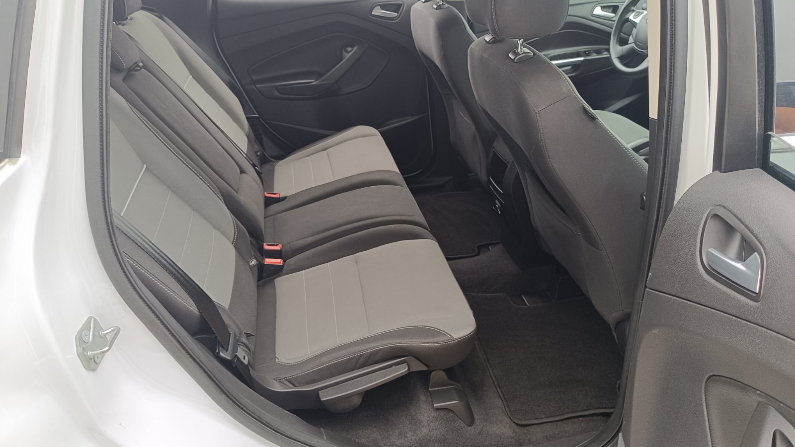 Інші авто FORD ESCAPE 2014 року, Універсал, Тойота Центр Київ «ВІДІ Аеропорт», м.Київ | Фото № 7 Інші авто FORD ESCAPE 2014 року з пробігом 207033 км, Універсал, Тойота Центр Київ «ВІДІ Аеропорт», м.Київ - 400000 ГРН | Фото № 7