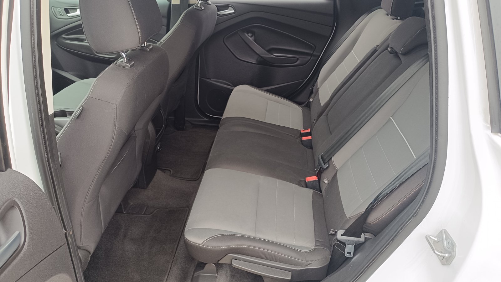 Інші авто FORD ESCAPE 2014 року, Універсал, Тойота Центр Київ «ВІДІ Аеропорт», м.Київ | Фото № 12 Інші авто FORD ESCAPE 2014 року з пробігом 207033 км, Універсал, Тойота Центр Київ «ВІДІ Аеропорт», м.Київ - 400000 ГРН | Фото № 12