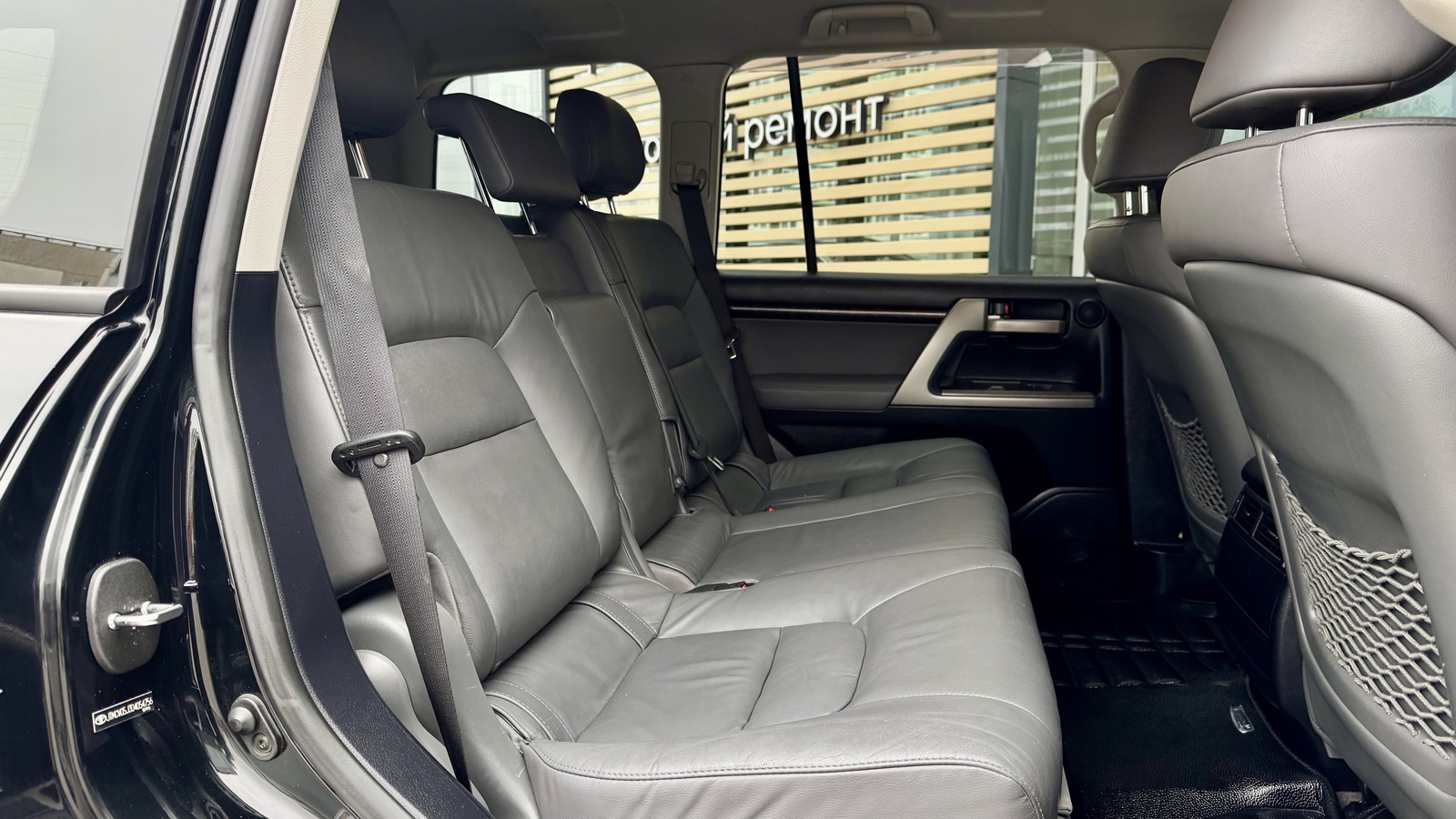 Toyota LAND CRUISER 2011 року, Універсал, Тойота Центр Чернігів "Соллі-Плюс", м.Чернігів | Фото № 7 Toyota LAND CRUISER 2011 року з пробігом 247888 км, Універсал, Тойота Центр Чернігів "Соллі-Плюс", м.Чернігів - 1097000 ГРН | Фото № 7