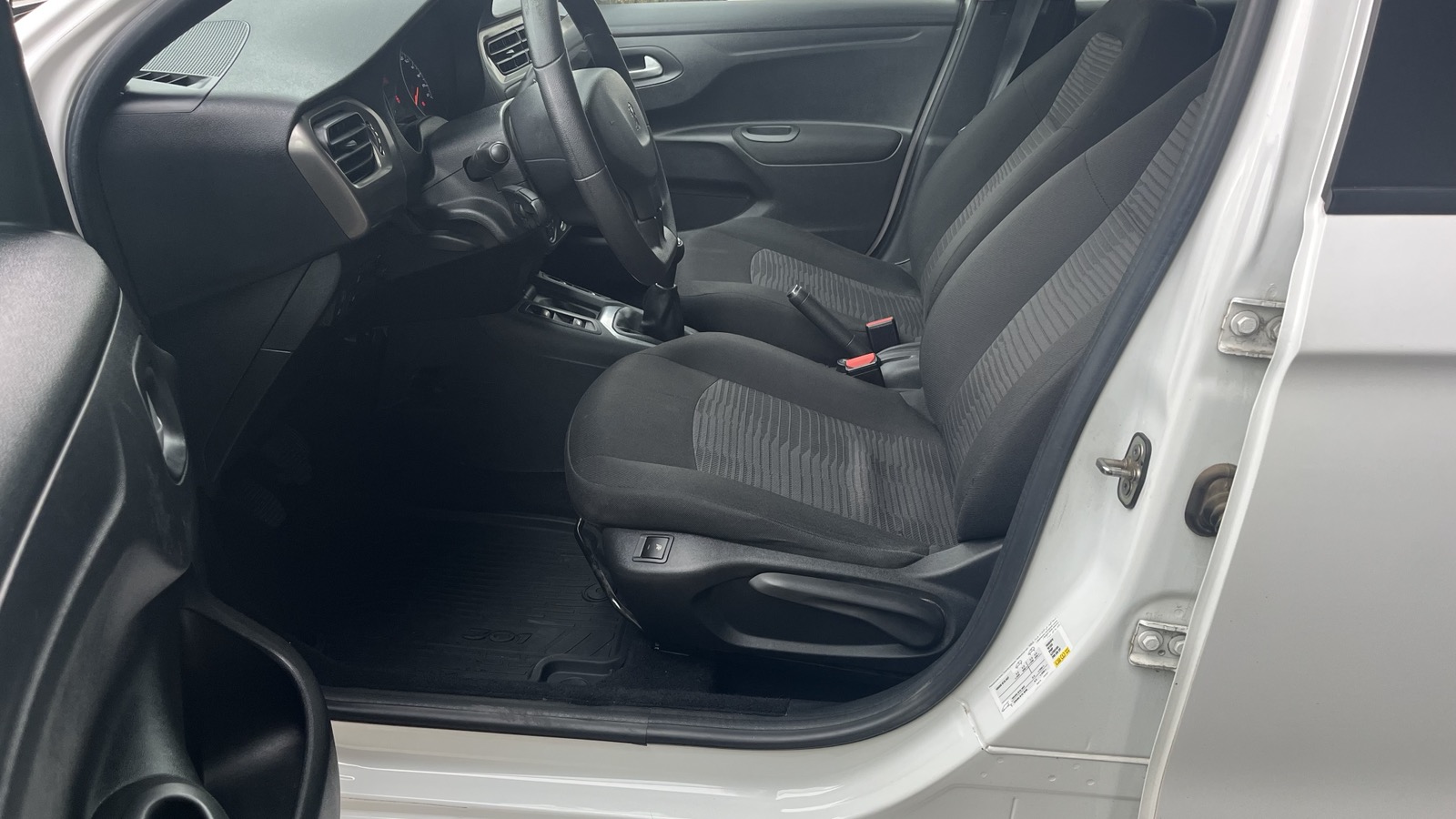 Інші авто PEUGEOT 301 2020 року, Седан, Тойота Центр Київ "Автосаміт Укравто", м.Київ | Фото № 12 Інші авто PEUGEOT 301 2020 року з пробігом 130393 км, Седан, Тойота Центр Київ "Автосаміт Укравто", м.Київ - 336695 ГРН | Фото № 12