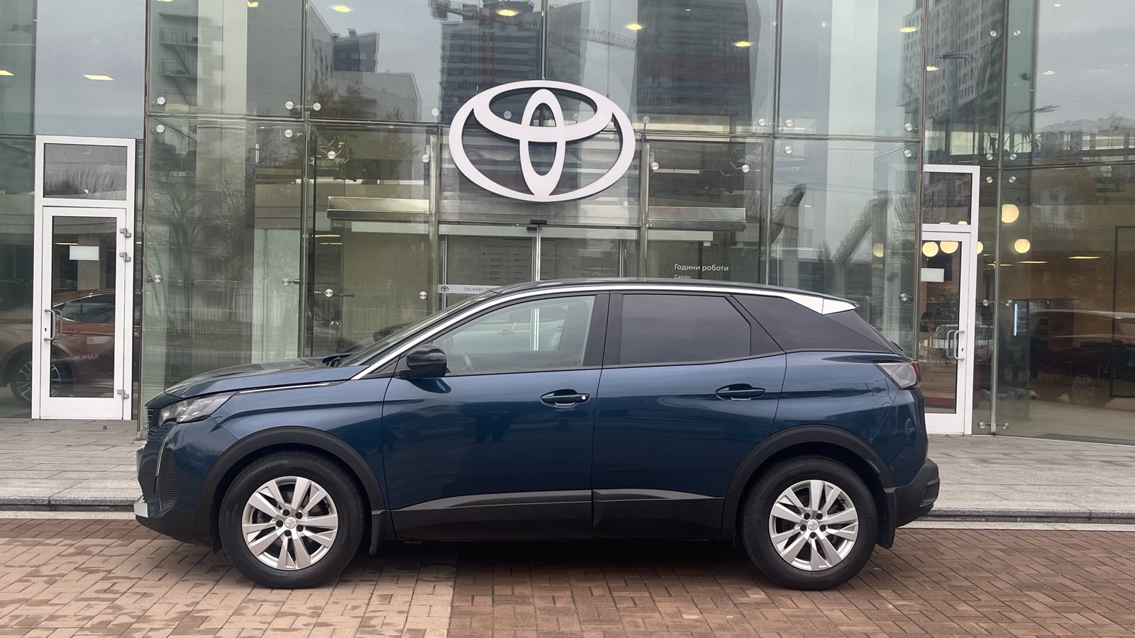 Інші авто PEUGEOT 3008 2021 року, Універсал, Тойота Центр Київ "Автосаміт Укравто", м.Київ | Фото № 3 Інші авто PEUGEOT 3008 2021 року з пробігом 149000 км, Універсал, Тойота Центр Київ "Автосаміт Укравто", м.Київ - 898000 ГРН | Фото № 3