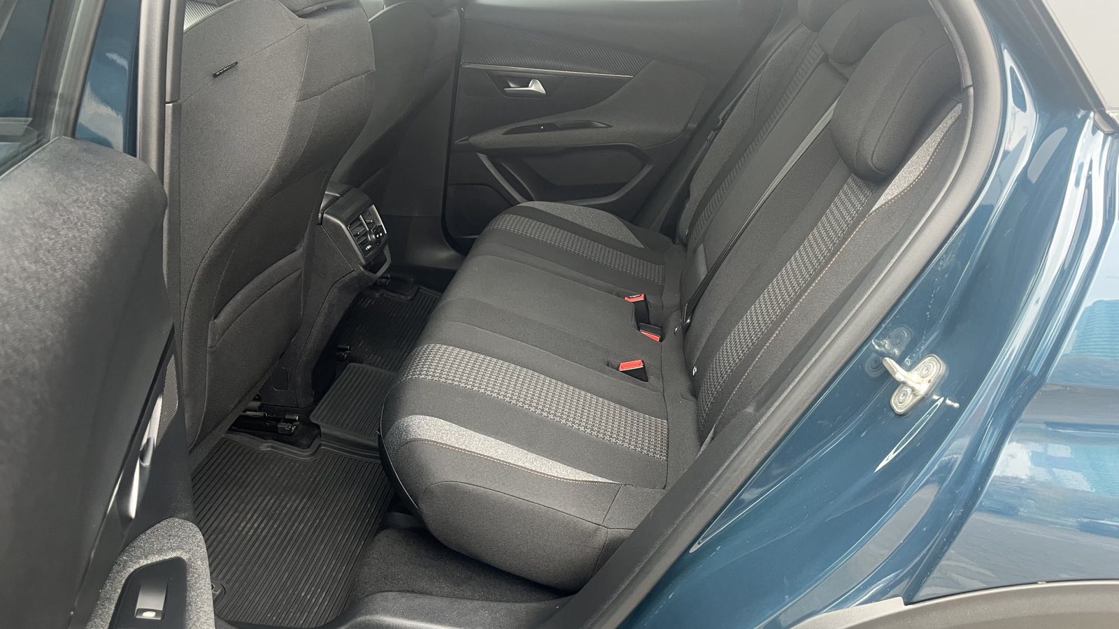 Інші авто PEUGEOT 3008 2021 року, Універсал, Тойота Центр Київ "Автосаміт Укравто", м.Київ | Фото № 11 Інші авто PEUGEOT 3008 2021 року з пробігом 149000 км, Універсал, Тойота Центр Київ "Автосаміт Укравто", м.Київ - 898000 ГРН | Фото № 11