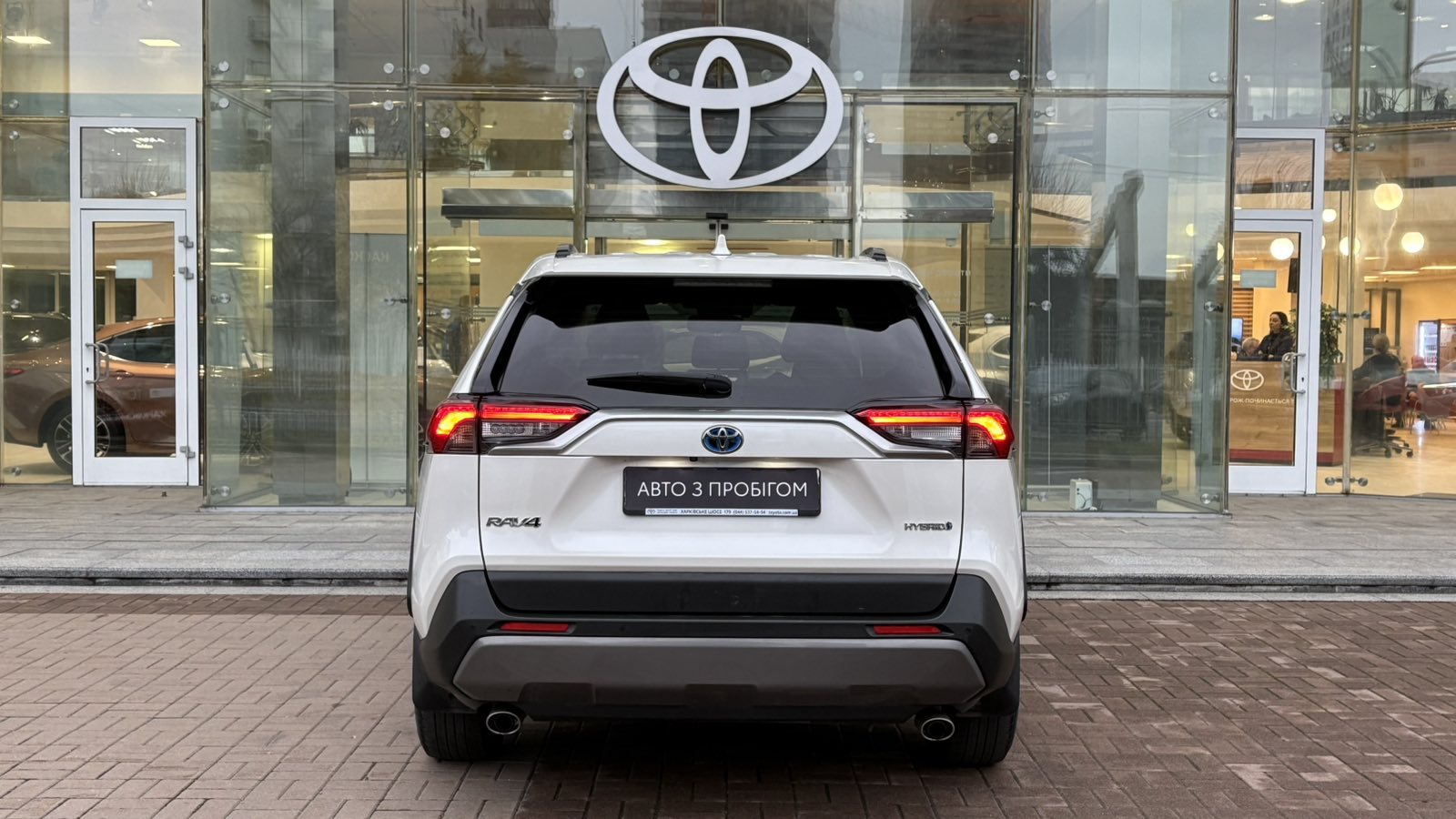 Toyota RAV4 2019 року, Універсал, Тойота Центр Київ "Автосаміт Укравто", м.Київ | Фото № 4 Toyota RAV4 2019 року з пробігом 75776 км, Універсал, Тойота Центр Київ "Автосаміт Укравто", м.Київ - 1359600 ГРН | Фото № 4
