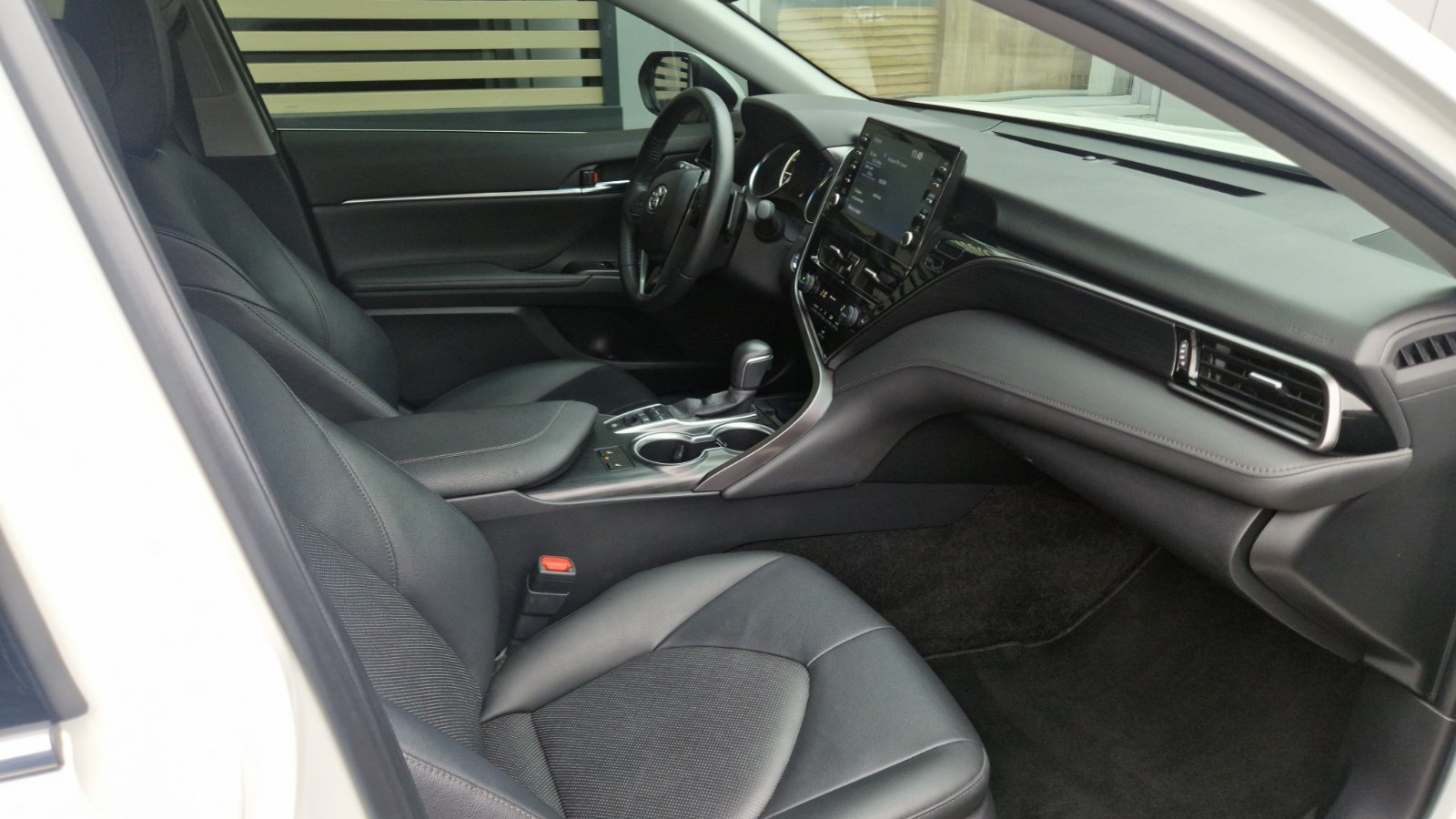 Toyota CAMRY 2023 року, Седан, Тойота Центр Кропивницький "Мотор - Олві", м.Кропивницький | Фото № 6 Toyota CAMRY 2023 року з пробігом 30177 км, Седан, Тойота Центр Кропивницький "Мотор - Олві", м.Кропивницький - 1450000 ГРН | Фото № 6