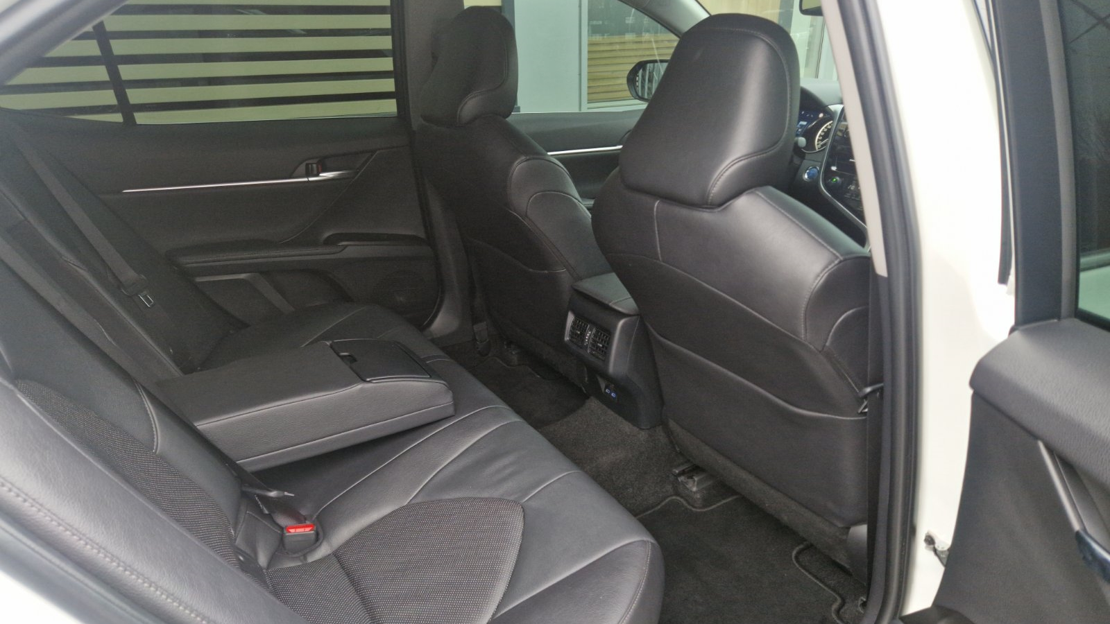 Toyota CAMRY 2023 року, Седан, Тойота Центр Кропивницький "Мотор - Олві", м.Кропивницький | Фото № 7 Toyota CAMRY 2023 року з пробігом 30177 км, Седан, Тойота Центр Кропивницький "Мотор - Олві", м.Кропивницький - 1450000 ГРН | Фото № 7