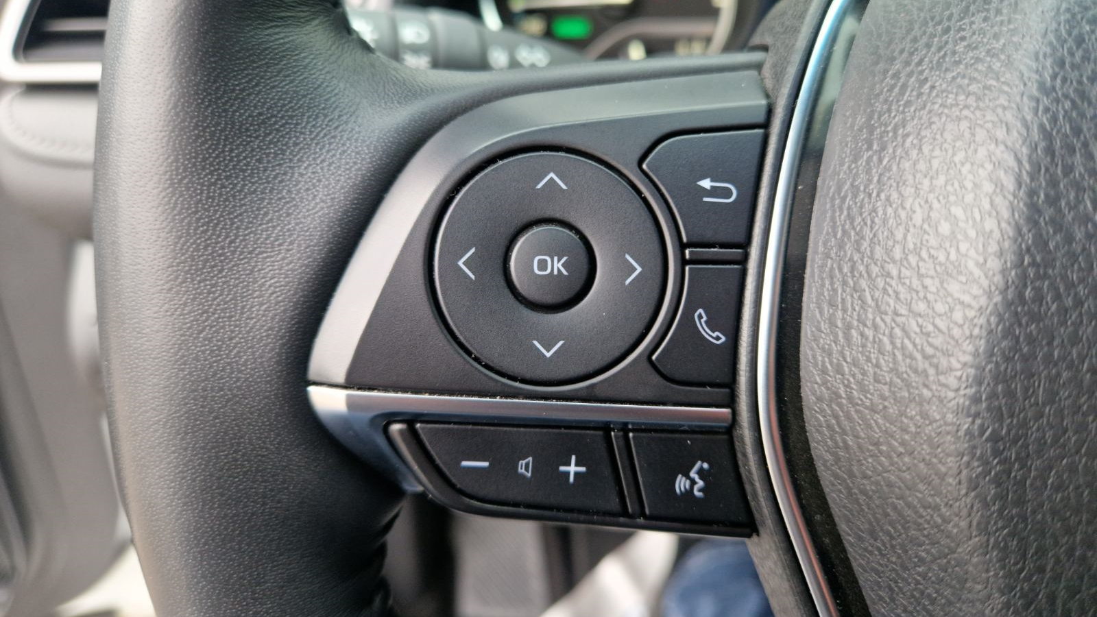 Toyota CAMRY 2023 року, Седан, Тойота Центр Кропивницький "Мотор - Олві", м.Кропивницький | Фото № 16 Toyota CAMRY 2023 року з пробігом 30177 км, Седан, Тойота Центр Кропивницький "Мотор - Олві", м.Кропивницький - 1450000 ГРН | Фото № 16