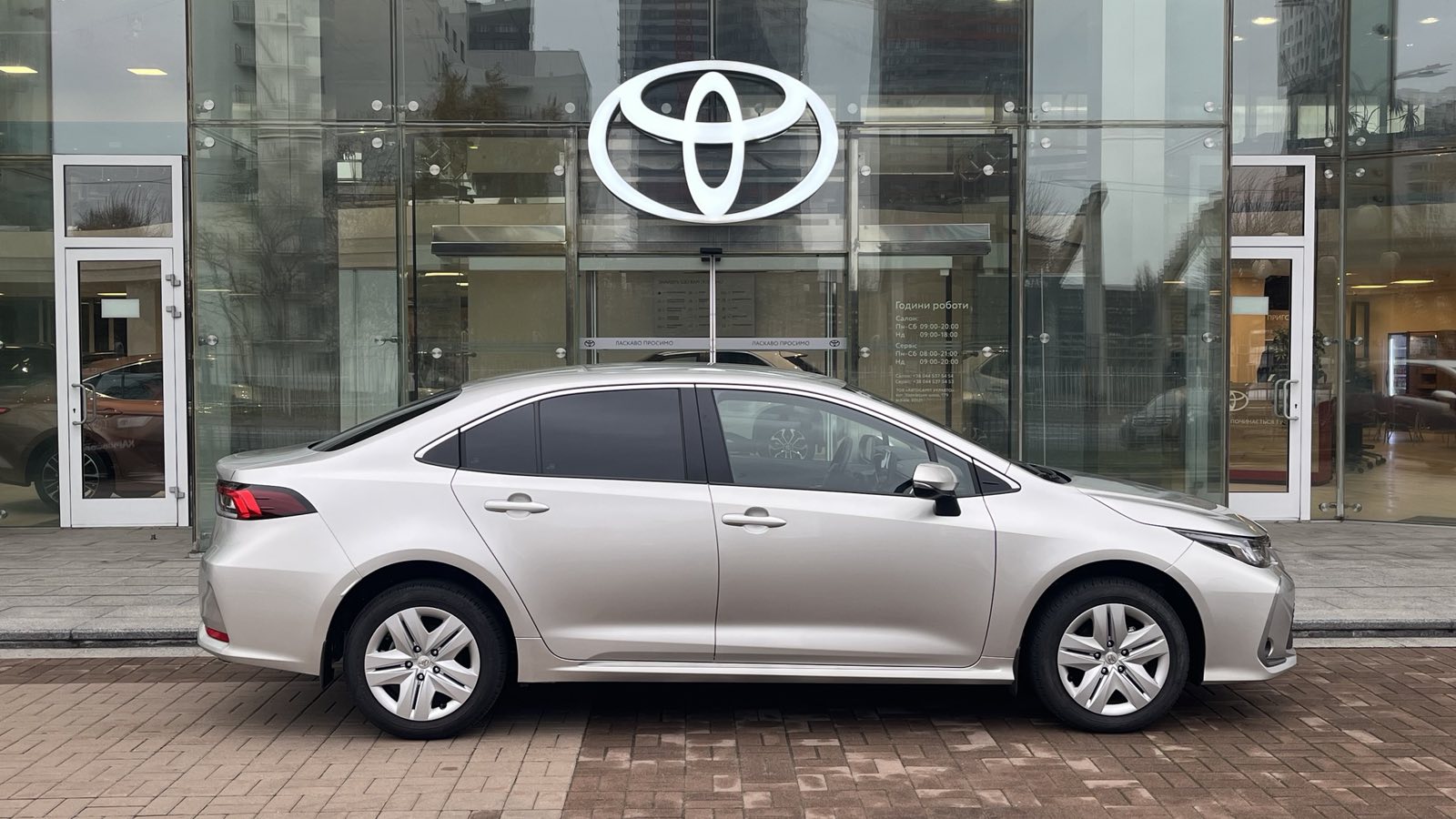 Toyota COROLLA 2025 року, Седан, Тойота Центр Київ "Автосаміт Укравто", м.Київ | Фото № 16 Toyota COROLLA 2025 року з пробігом 2204 км, Седан, Тойота Центр Київ "Автосаміт Укравто", м.Київ - 1100000 ГРН | Фото № 16