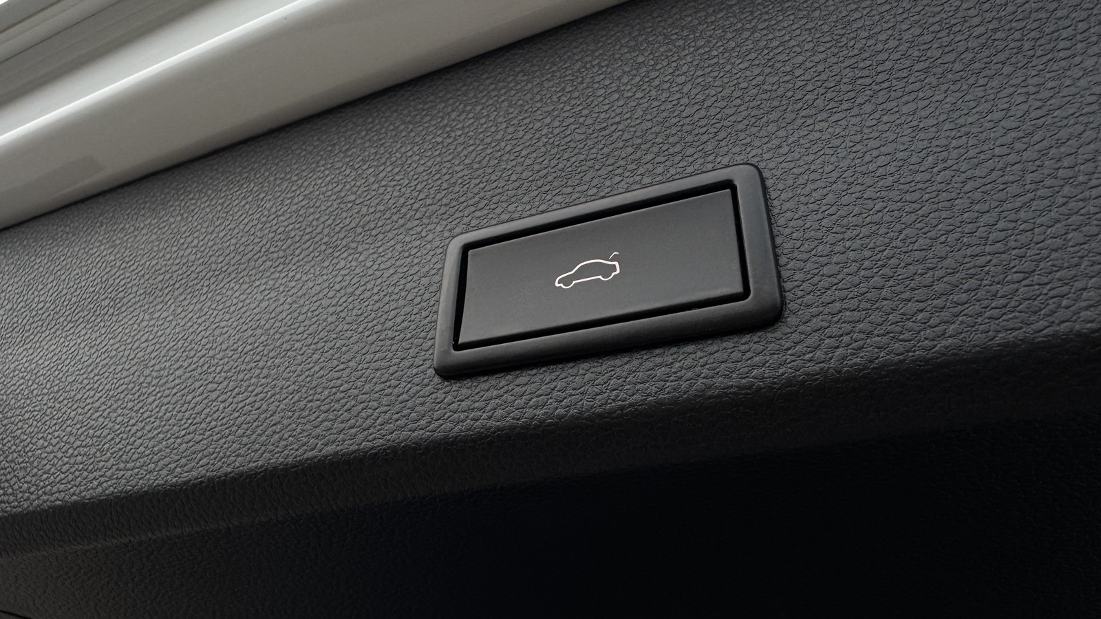 Інші авто SEAT Ateca 2019 року, Універсал, Тойота Центр Чернігів "Соллі-Плюс", м.Чернігів | Фото № 20 Інші авто SEAT Ateca 2019 року з пробігом 113543 км, Універсал, Тойота Центр Чернігів "Соллі-Плюс", м.Чернігів - 1013000 ГРН | Фото № 20