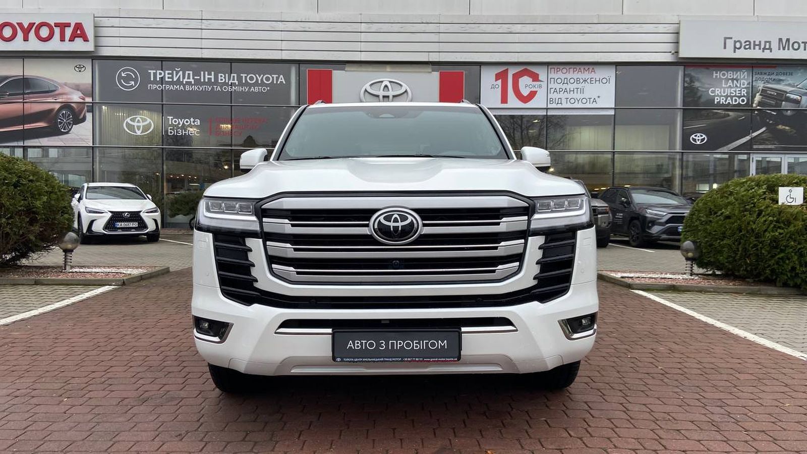 Toyota LAND CRUISER 2025 року, Універсал, Тойота Центр Хмельницький "Гранд Мотор", м.Хмельницький | Фото № 5 Toyota LAND CRUISER 2025 року з пробігом 731 км, Універсал, Тойота Центр Хмельницький "Гранд Мотор", м.Хмельницький - 4206570 ГРН | Фото № 5