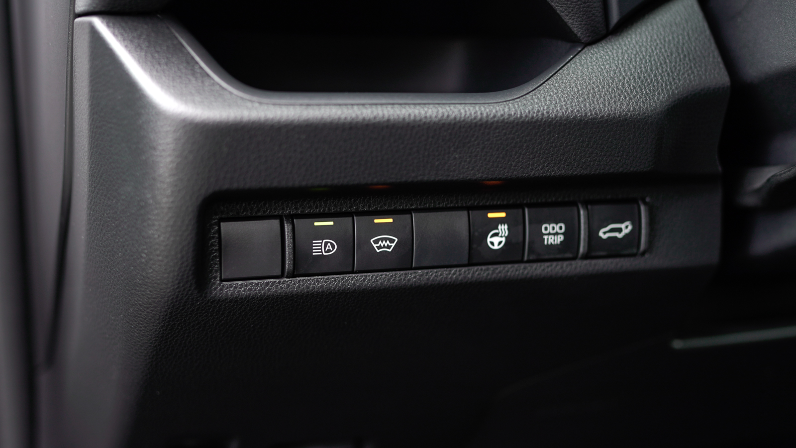 Toyota RAV4 2024 року, Універсал, Тойота Центр Львів "Діамант", м.Львів | Фото № 17 Toyota RAV4 2024 року з пробігом 7432 км, Універсал, Тойота Центр Львів "Діамант", м.Львів - 1670850 ГРН | Фото № 17