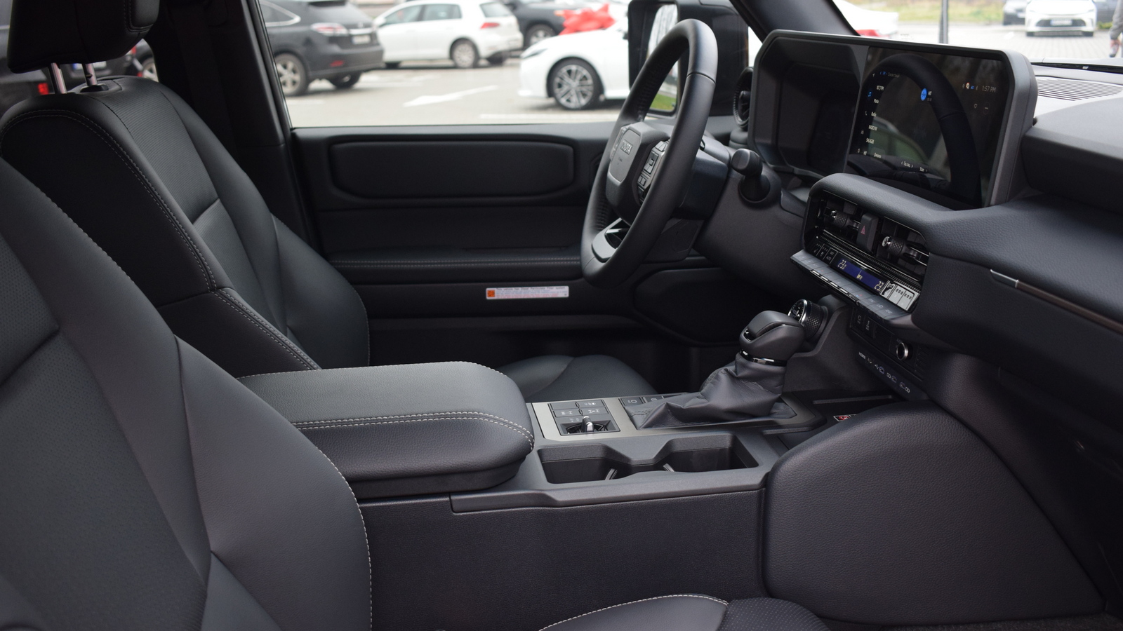 Toyota LAND CRUISER PRADO 2025 року, Універсал, Тойота Центр Житомир "Стар - Кар", м.Житомир | Фото № 6 Toyota LAND CRUISER PRADO 2025 року з пробігом 1068 км, Універсал, Тойота Центр Житомир "Стар - Кар", м.Житомир - 2960000 ГРН | Фото № 6