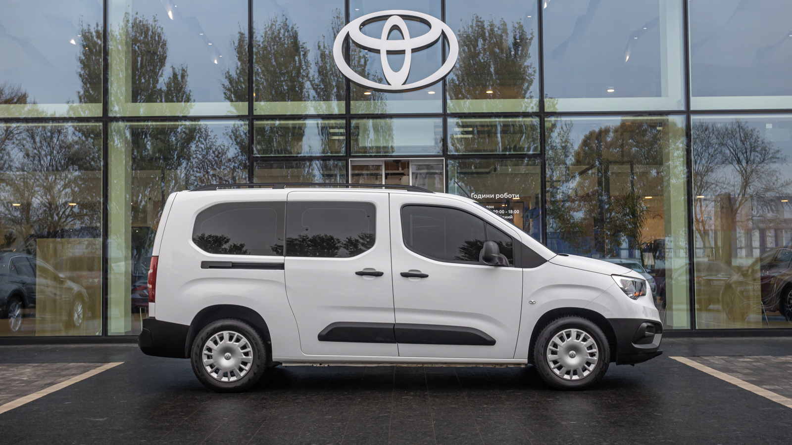 Інші авто OPEL Combo 2023 року, Мінівен, Тойота Центр Дніпро "Алмаз Мотор" на Запорізькому шосе, м.Дніпро | Фото № 19 Інші авто OPEL Combo 2023 року з пробігом 112002 км, Мінівен, Тойота Центр Дніпро "Алмаз Мотор" на Запорізькому шосе, м.Дніпро - 800000 ГРН | Фото № 19