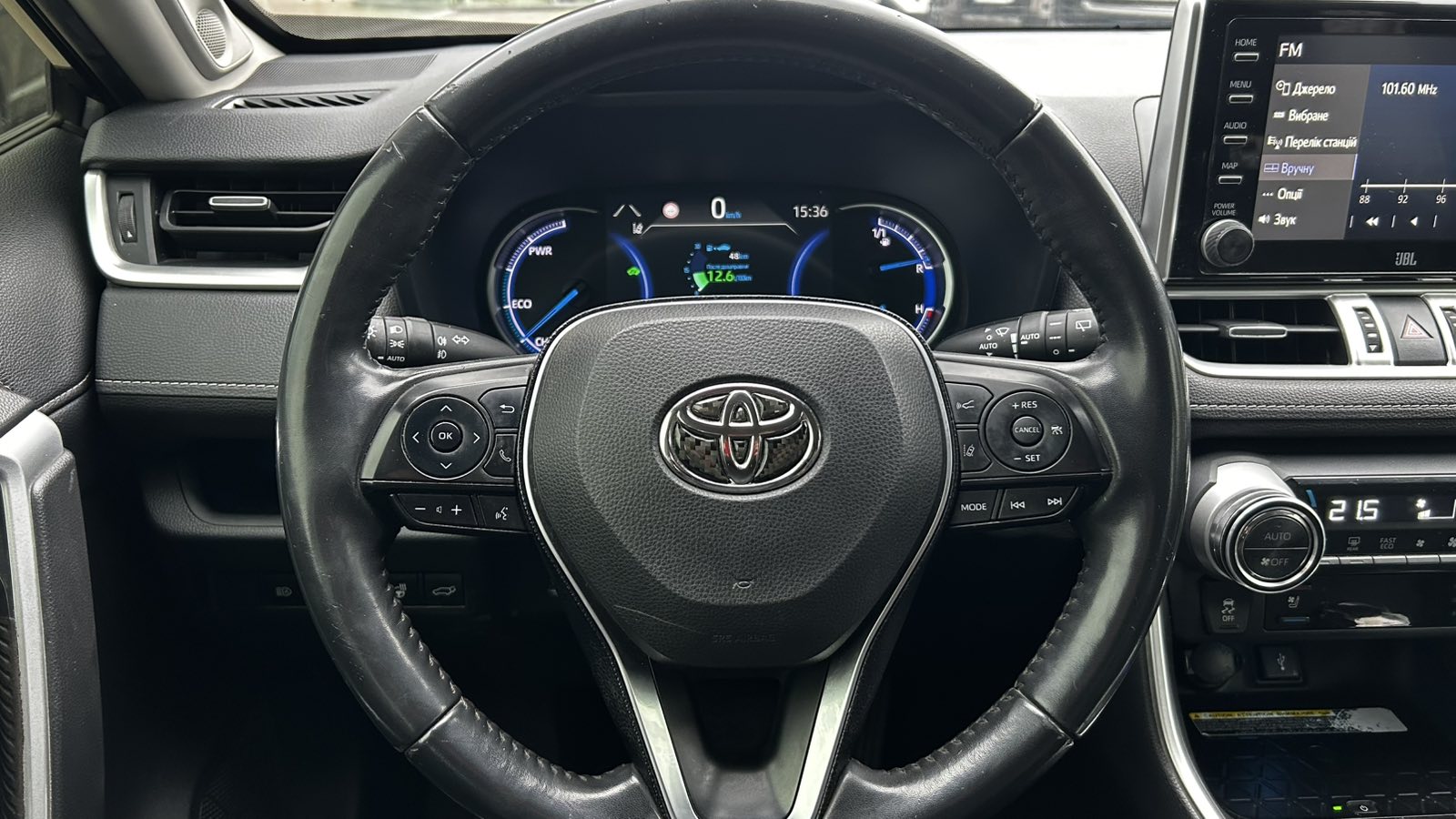 Toyota RAV4 2020 року, Універсал, Тойота Центр Київ "Автосаміт Укравто", м.Київ | Фото № 13 Toyota RAV4 2020 року з пробігом 111618 км, Універсал, Тойота Центр Київ "Автосаміт Укравто", м.Київ - 1389600 ГРН | Фото № 13