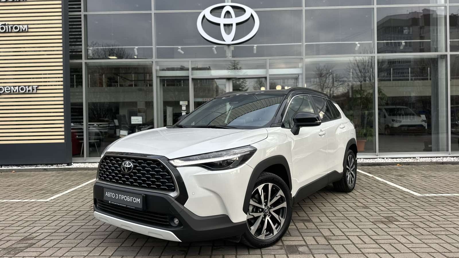 Toyota COROLLA CROSS 2024 року з пробігом 19420 км, Хетчбек, Тойота Центр Луцьк "Автоконцепт", м.Луцьк - 1600000 ГРН | Фото № 1