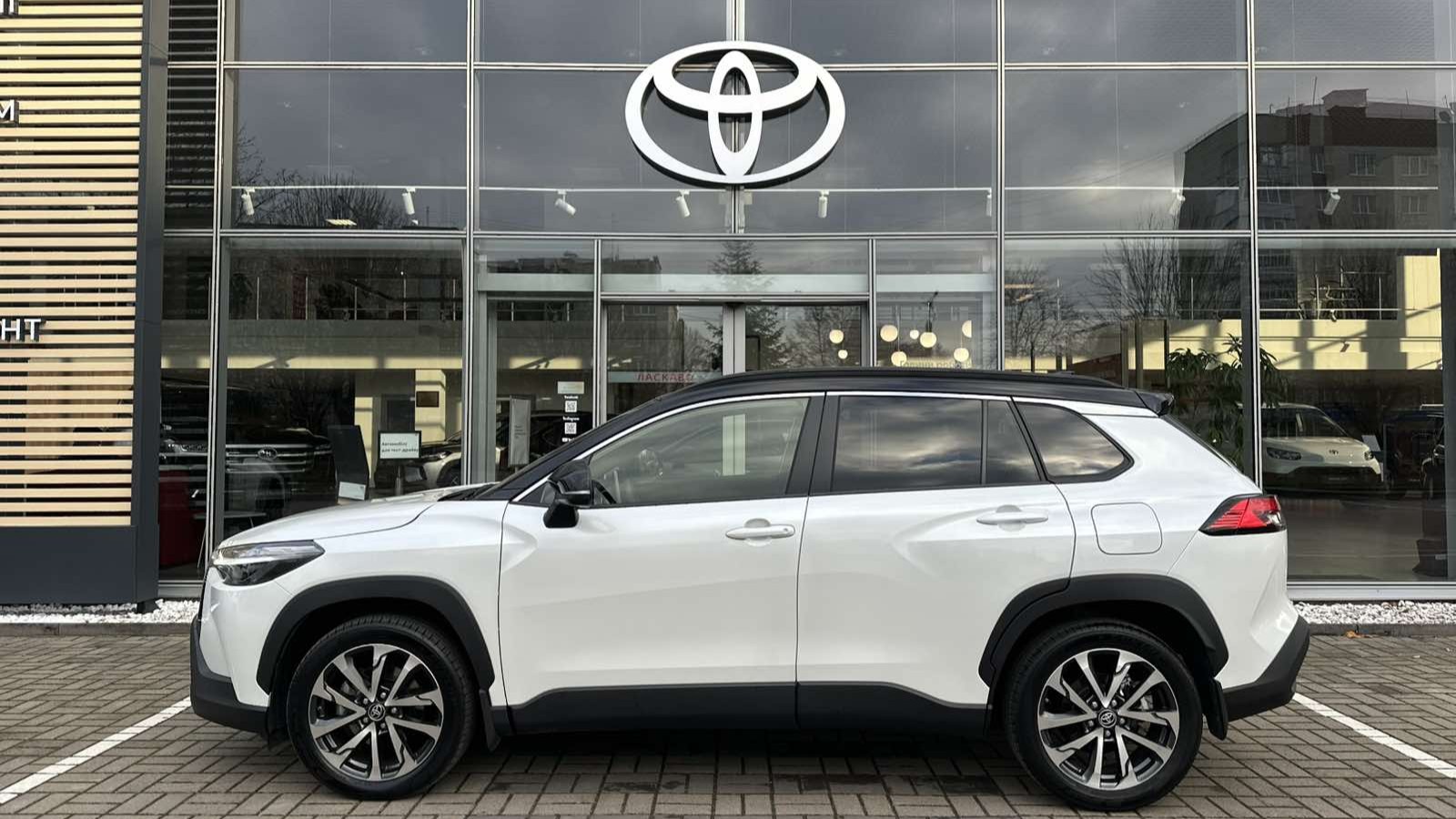 Toyota COROLLA CROSS 2024 року з пробігом 19420 км, Хетчбек, Тойота Центр Луцьк "Автоконцепт", м.Луцьк - 1600000 ГРН | Фото № 3