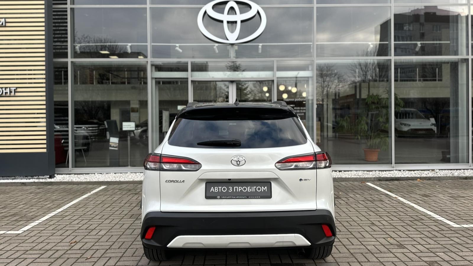 Toyota COROLLA CROSS 2024 року з пробігом 19420 км, Хетчбек, Тойота Центр Луцьк "Автоконцепт", м.Луцьк - 1600000 ГРН | Фото № 4