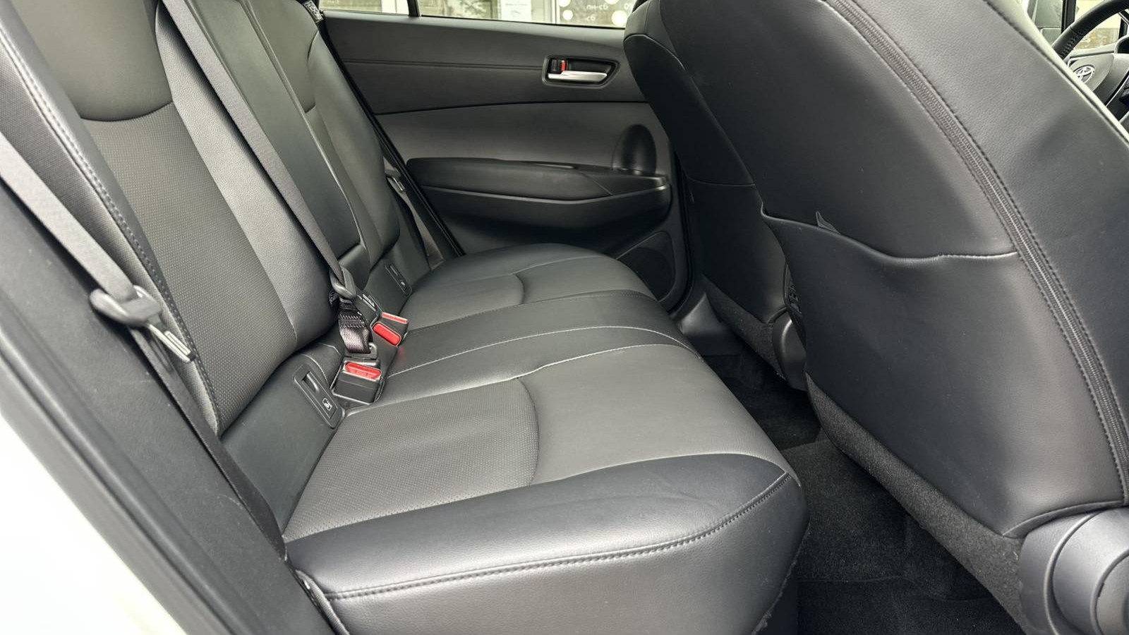 Toyota COROLLA CROSS 2024 року з пробігом 19420 км, Хетчбек, Тойота Центр Луцьк "Автоконцепт", м.Луцьк - 1600000 ГРН | Фото № 7