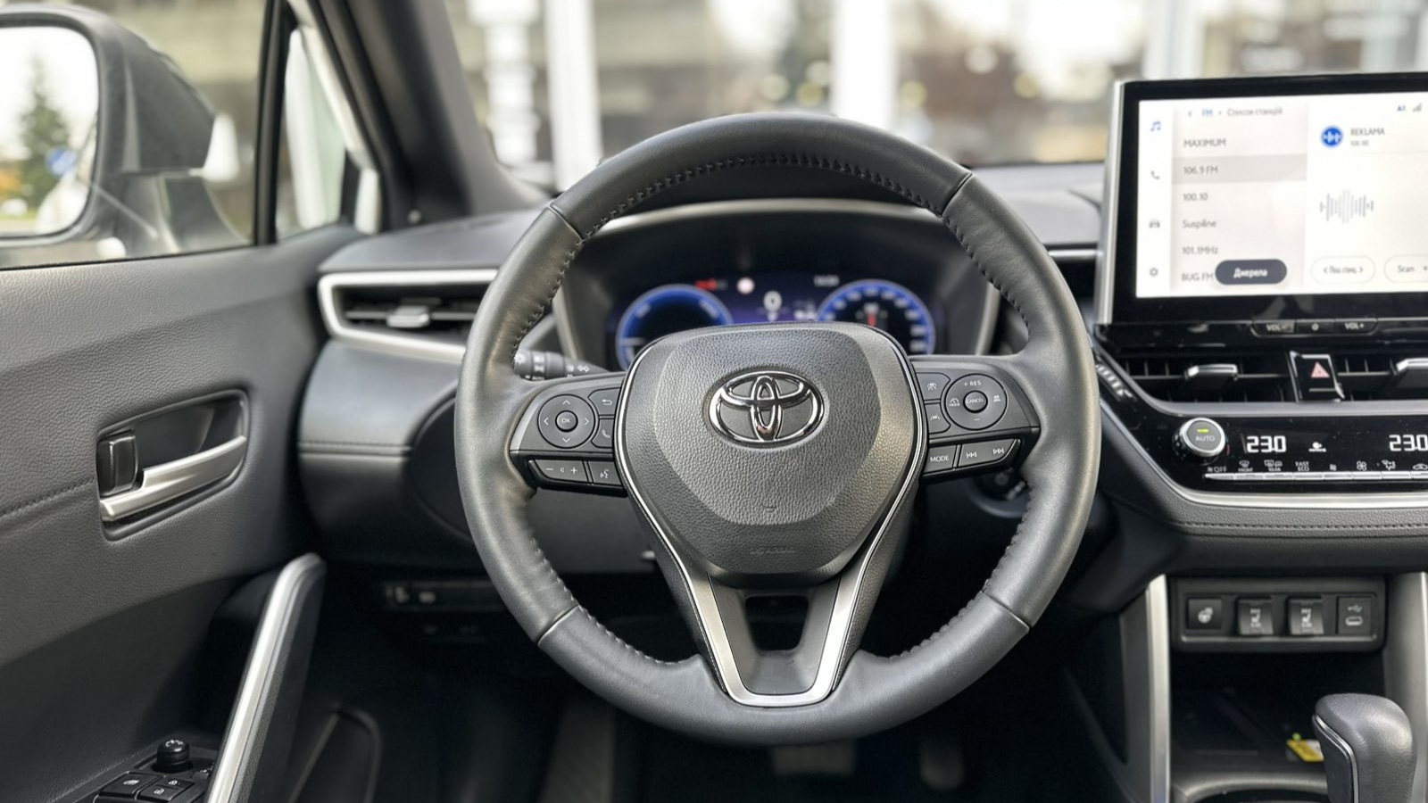 Toyota COROLLA CROSS 2024 року з пробігом 19420 км, Хетчбек, Тойота Центр Луцьк "Автоконцепт", м.Луцьк - 1600000 ГРН | Фото № 9