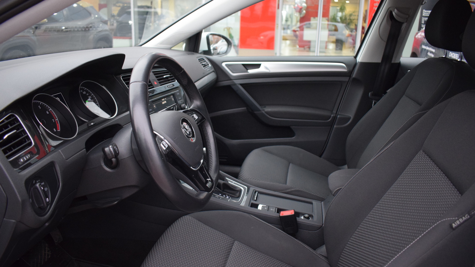 Інші авто VOLKSWAGEN GOLF 2020 року, Хетчбек, Тойота Центр Житомир "Стар - Кар", м.Житомир | Фото № 12 Інші авто VOLKSWAGEN GOLF 2020 року з пробігом 59793 км, Хетчбек, Тойота Центр Житомир "Стар - Кар", м.Житомир - 709800 ГРН | Фото № 12