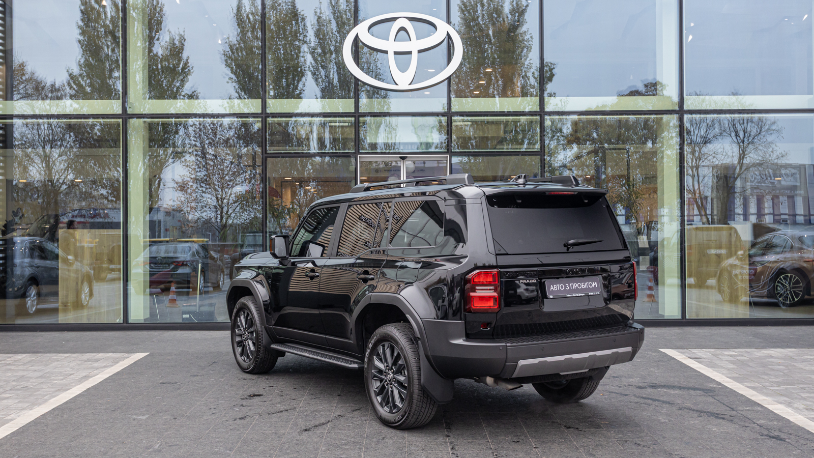 Toyota LAND CRUISER PRADO 2024 року з пробігом 14233 км, Універсал, Тойота Центр Дніпро "Алмаз Мотор" на Запорізькому шосе, м.Дніпро - 2870000 ГРН | Фото № 2