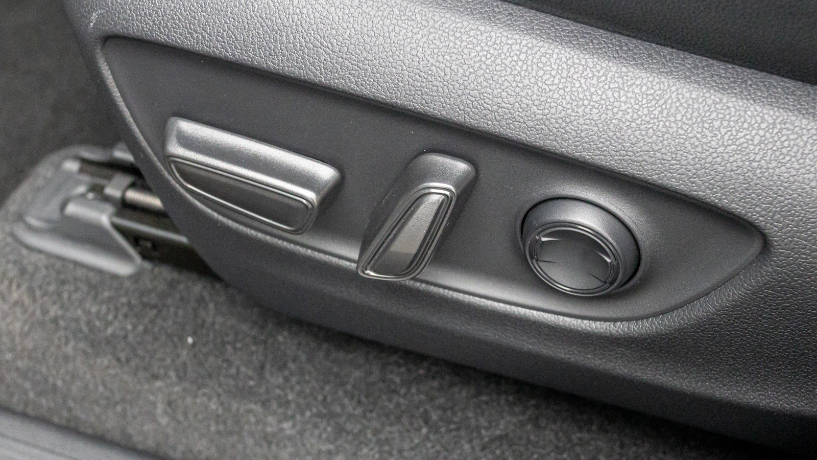 Toyota LAND CRUISER PRADO 2024 року з пробігом 14233 км, Універсал, Тойота Центр Дніпро "Алмаз Мотор" на Запорізькому шосе, м.Дніпро - 2870000 ГРН | Фото № 23