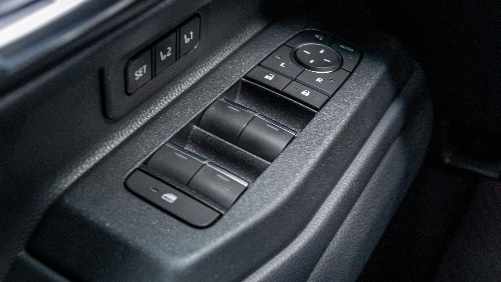 Toyota LAND CRUISER PRADO 2024 року з пробігом 14233 км, Універсал, Тойота Центр Дніпро "Алмаз Мотор" на Запорізькому шосе, м.Дніпро - 2870000 ГРН | Фото № 24