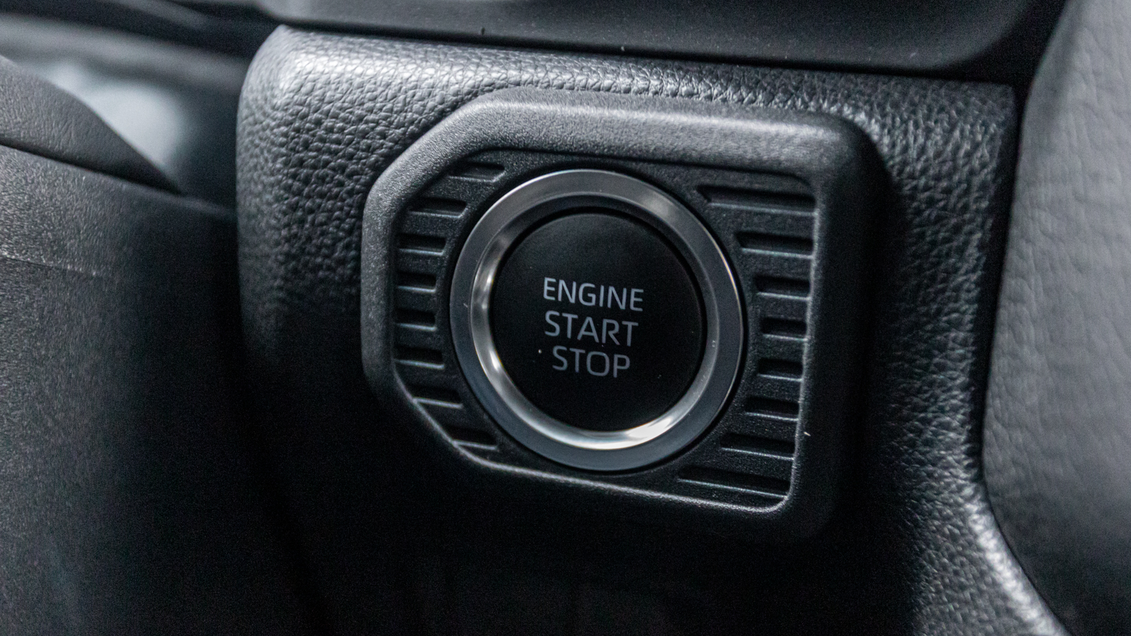 Toyota LAND CRUISER PRADO 2024 року з пробігом 14233 км, Універсал, Тойота Центр Дніпро "Алмаз Мотор" на Запорізькому шосе, м.Дніпро - 2870000 ГРН | Фото № 31