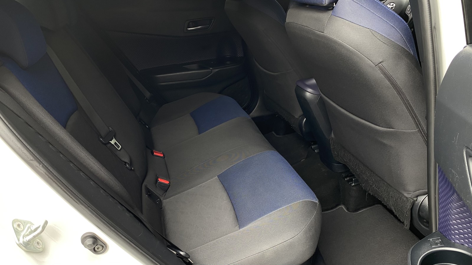 Toyota C-HR 2018 року з пробігом 108411 км, Універсал, Тойота Центр Одеса "ВіДі Пальміра", м.Одеса - 960000 ГРН | Фото № 7