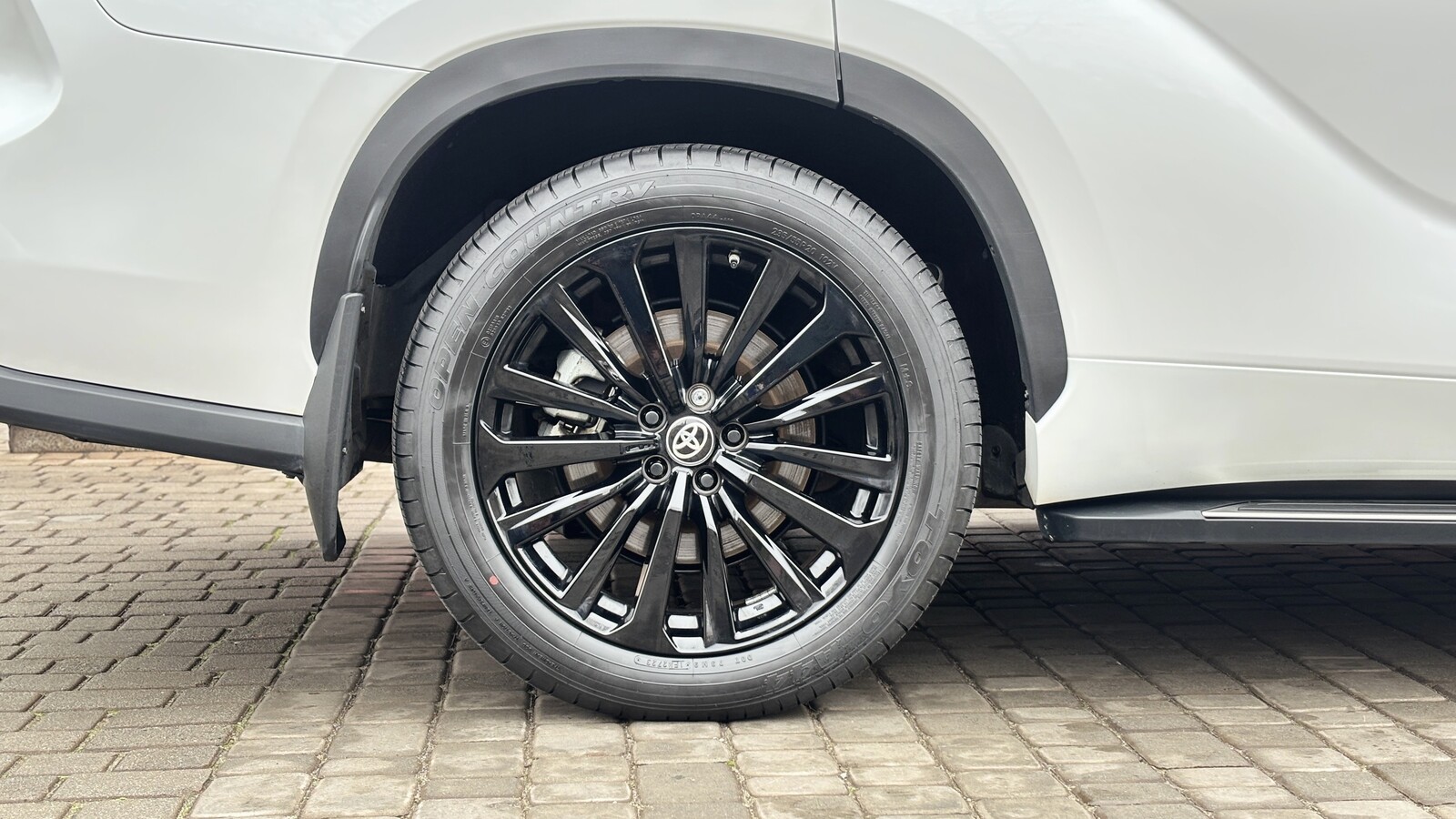 Toyota HIGHLANDER 2023 року з пробігом 137710 км, Універсал, Тойота Центр Кривий Ріг "Алмаз Сістем", м.Кривий Ріг - 2080000 ГРН | Фото № 16