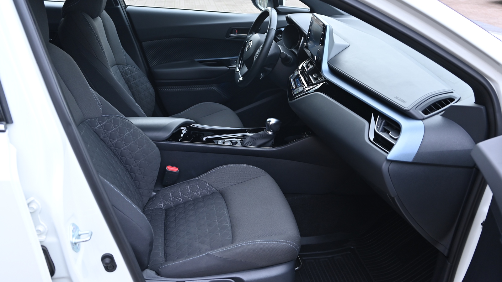 Toyota C-HR 2020 року з пробігом 80090 км, Хетчбек, Тойота Центр Київ "Сіті Плаза", м.Київ - 1030050 ГРН | Фото № 6