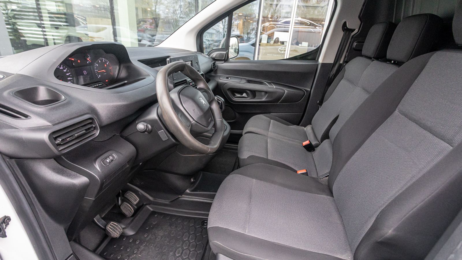 Інші авто PEUGEOT Partner 2022 року з пробігом 176100 км, Мінівен, Тойота Центр Дніпро "Алмаз Мотор" на Запорізькому шосе, м.Дніпро - 640000 ГРН | Фото № 9