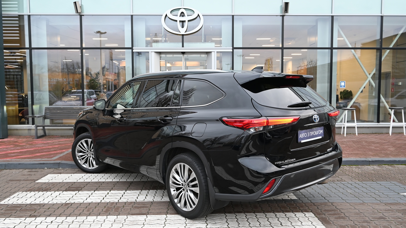 Toyota HIGHLANDER 2022 року з пробігом 106710 км, Універсал, Тойота Центр Київ "Сіті Плаза", м.Київ - 1995540 ГРН | Фото № 2