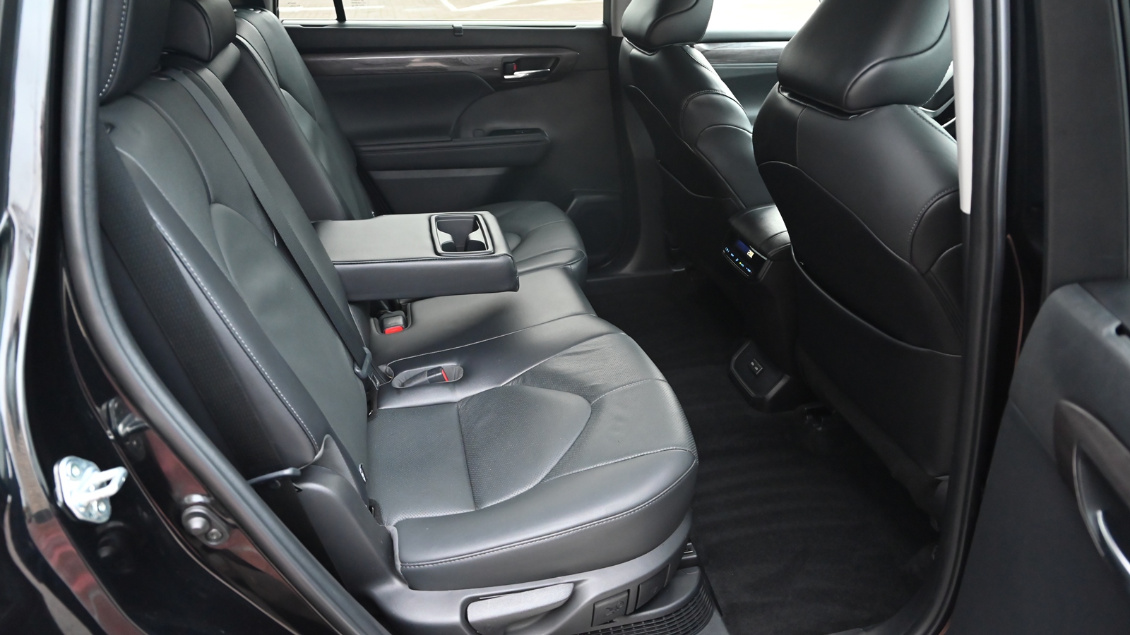 Toyota HIGHLANDER 2022 року з пробігом 106710 км, Універсал, Тойота Центр Київ "Сіті Плаза", м.Київ - 1995540 ГРН | Фото № 7