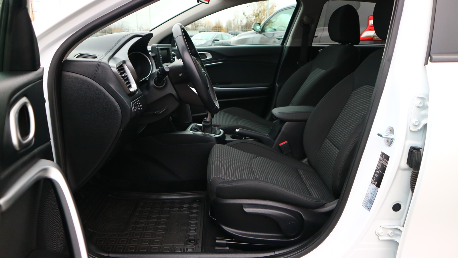 Інші авто KIA CEED 2019 року з пробігом 33363 км, Універсал, Тойота Центр Київ "Автосаміт Укравто Столичне", м.Київ - 650000 ГРН | Фото № 13