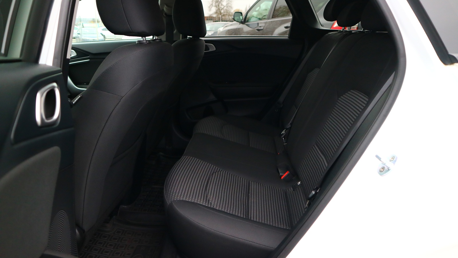 Інші авто KIA CEED 2019 року з пробігом 33363 км, Універсал, Тойота Центр Київ "Автосаміт Укравто Столичне", м.Київ - 650000 ГРН | Фото № 14