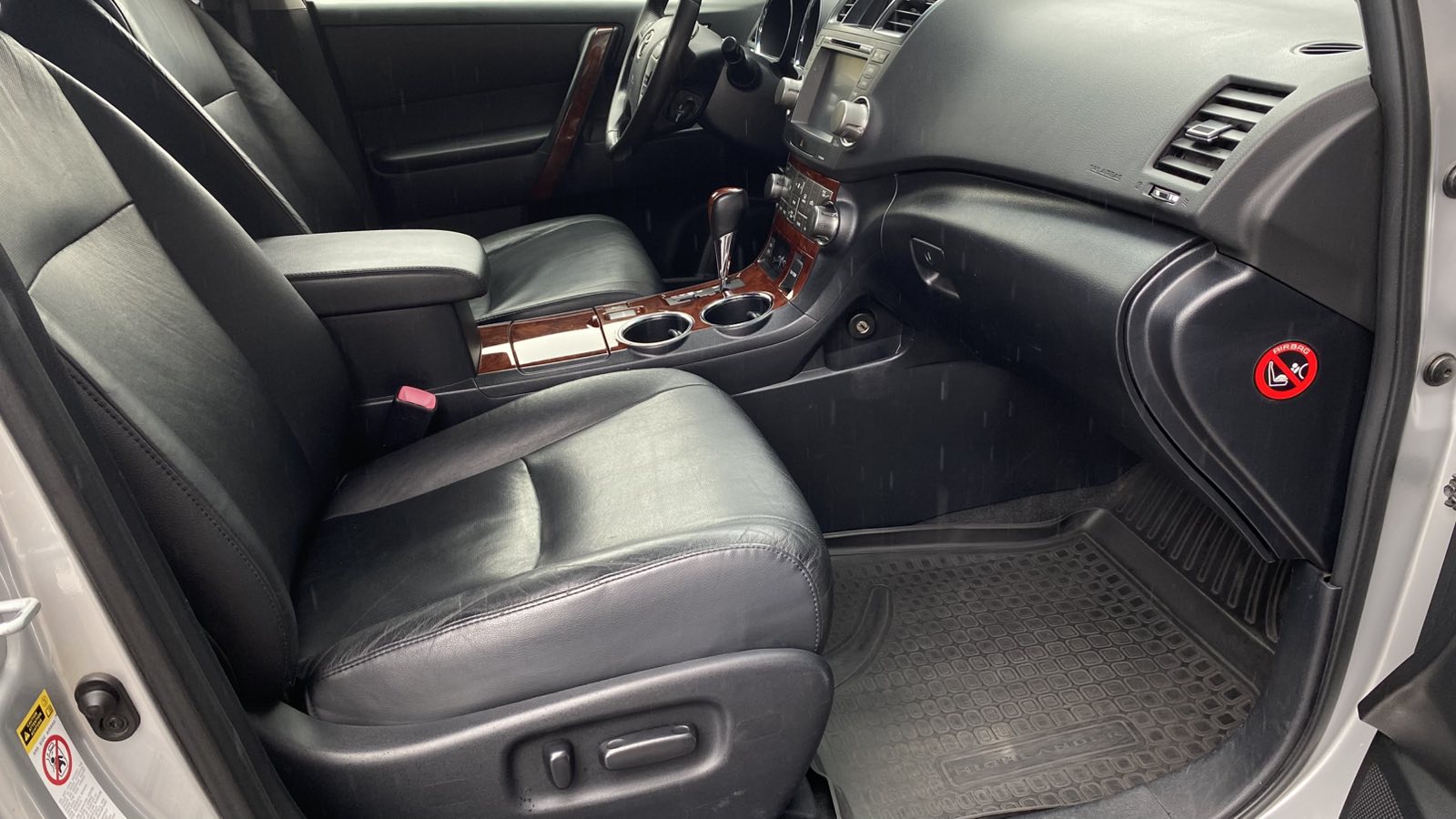 Toyota HIGHLANDER 2011 року з пробігом 204021 км, Універсал, Тойота Центр Одеса "ВіДі Пальміра", м.Одеса - 690000 ГРН | Фото № 6