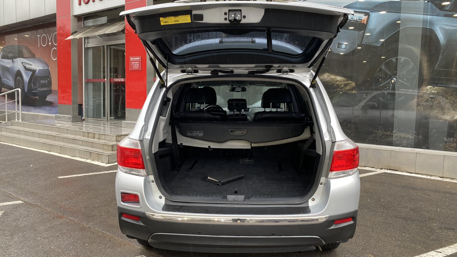 Toyota HIGHLANDER 2011 року з пробігом 204021 км, Універсал, Тойота Центр Одеса "ВіДі Пальміра", м.Одеса - 690000 ГРН | Фото № 10