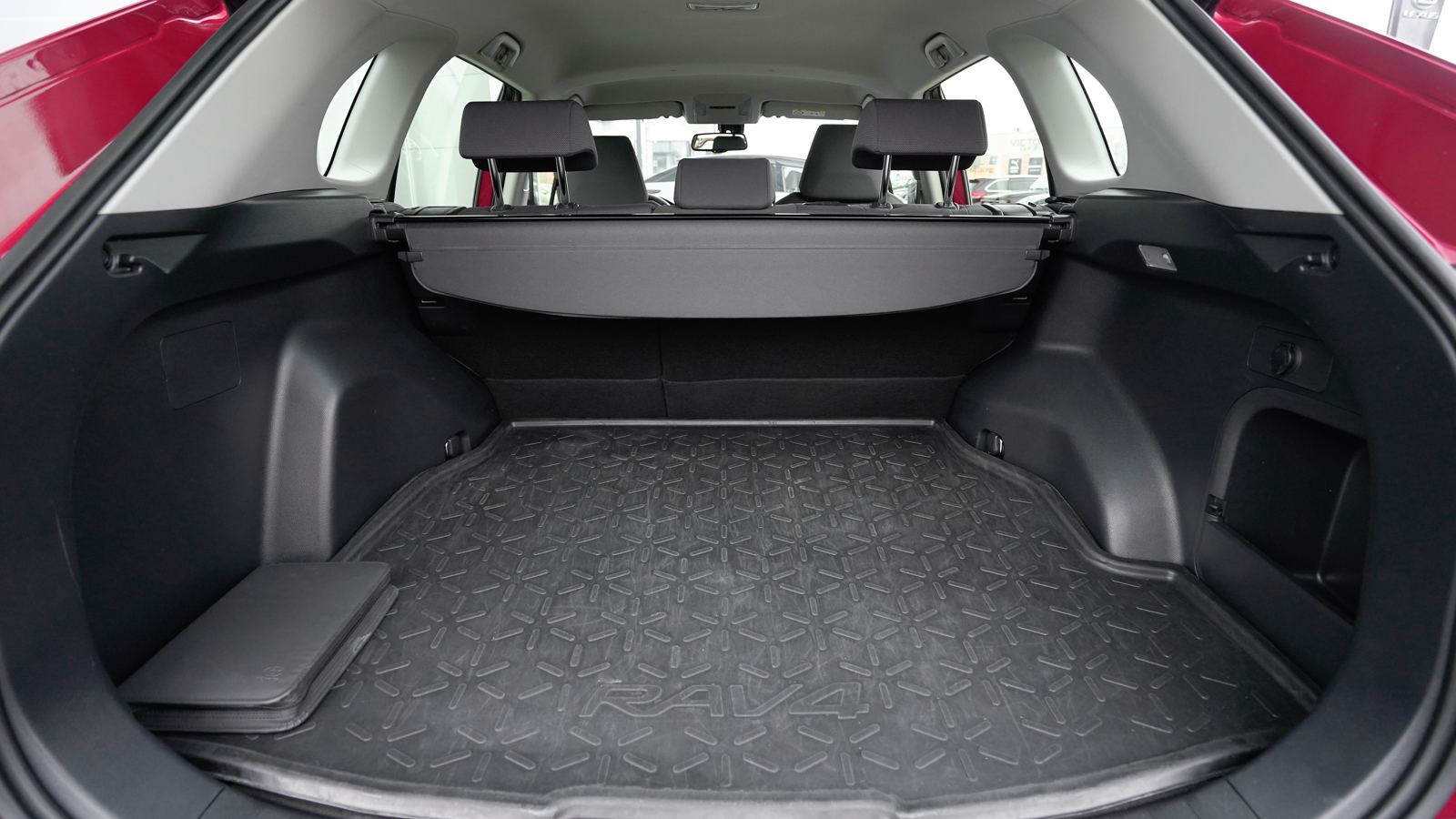 Toyota RAV4 2019 року з пробігом 71543 км, Універсал, Лексус Львів, м.Львів - 1269000 ГРН | Фото № 10