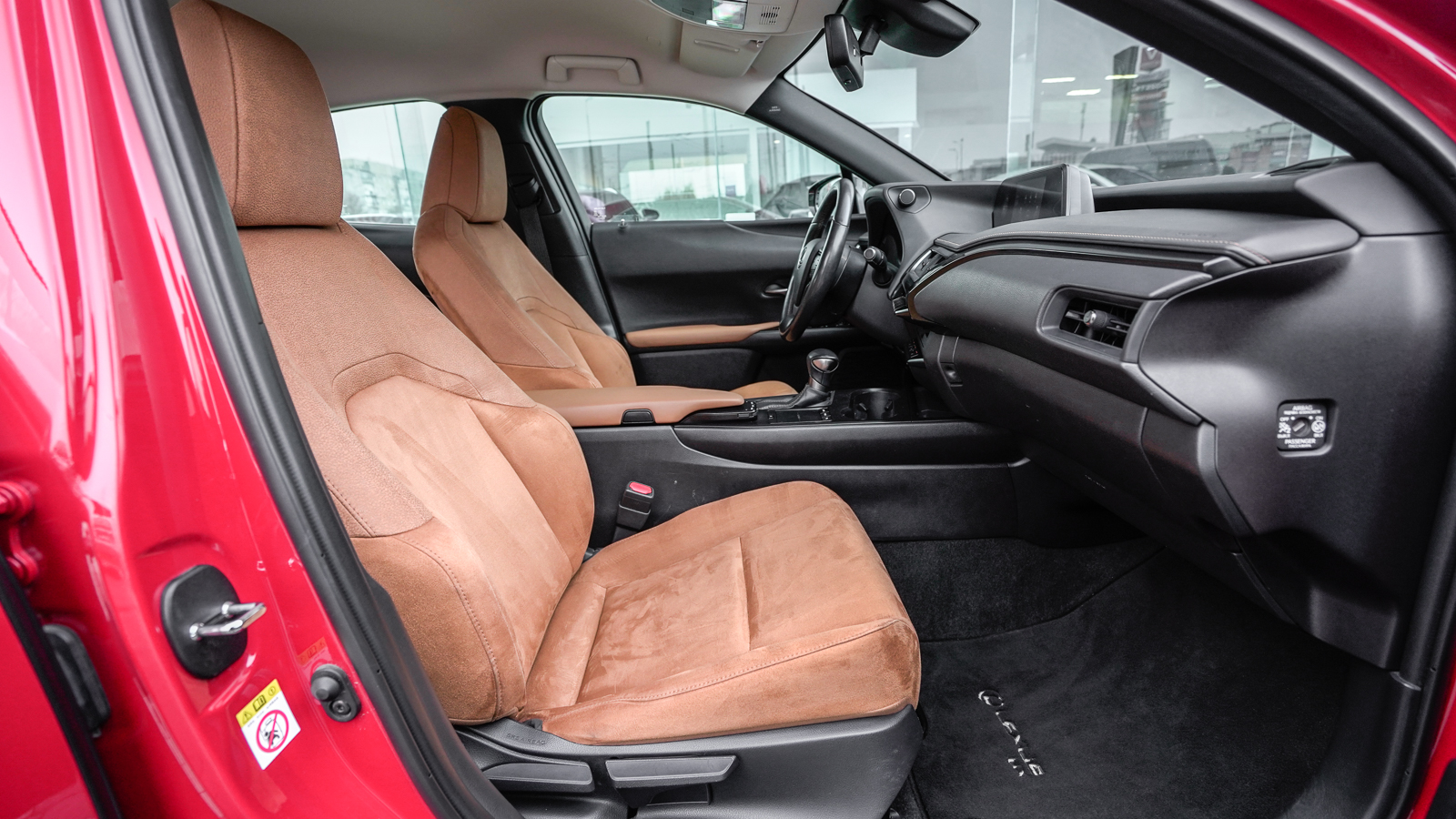 Lexus UX 2019 року з пробігом 100340 км, Хетчбек, Лексус Львів, м.Львів - 1226700 ГРН | Фото № 6