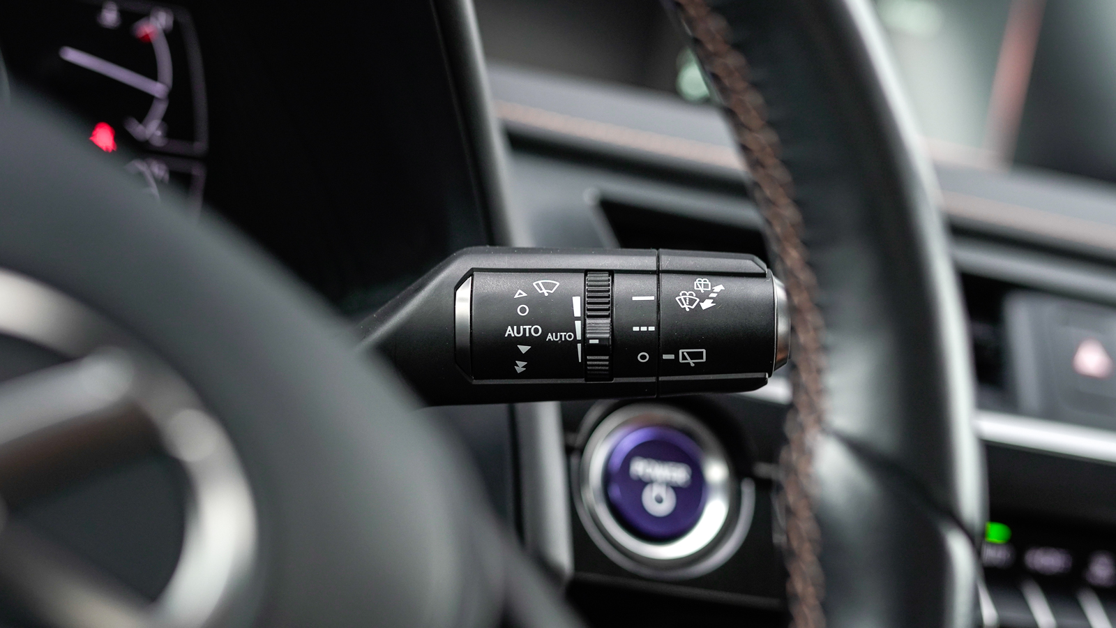 Lexus UX 2019 року з пробігом 100340 км, Хетчбек, Лексус Львів, м.Львів - 1226700 ГРН | Фото № 23