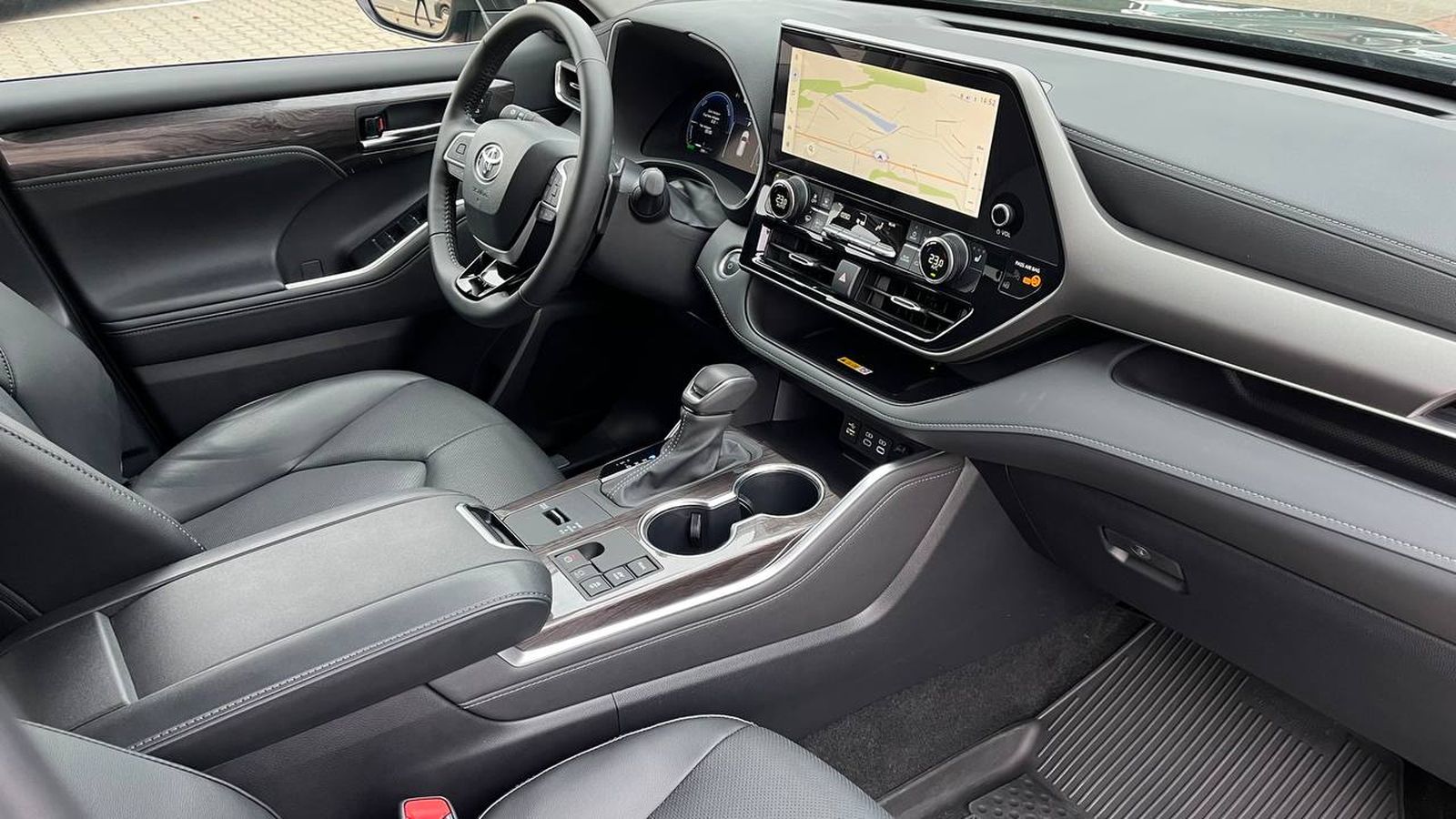 Toyota HIGHLANDER 2024 року з пробігом 2389 км, Універсал, Тойота Центр Хмельницький "Гранд Мотор", м.Хмельницький - 2641500 ГРН | Фото № 6