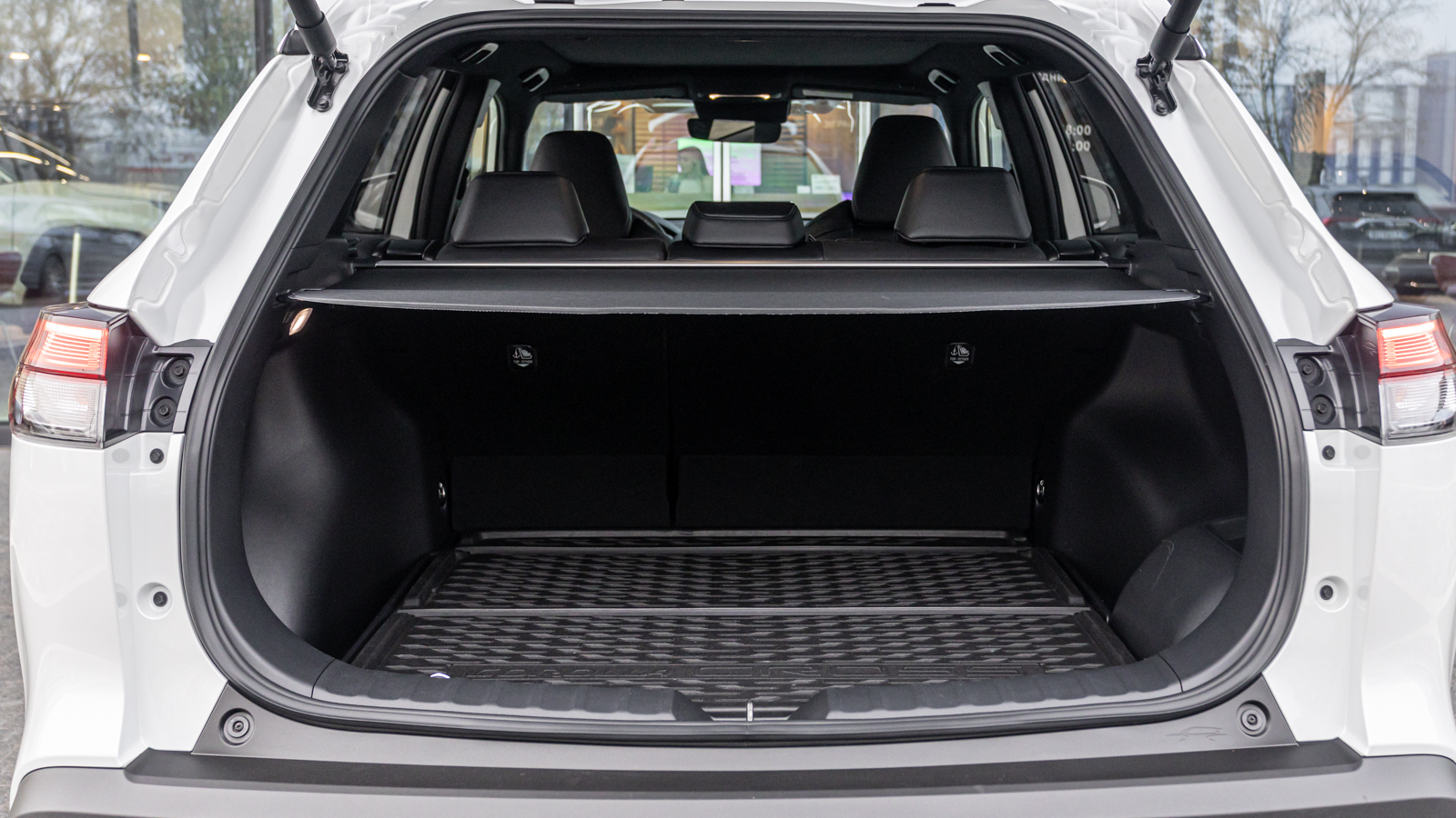 Toyota COROLLA CROSS 2023 року з пробігом 31017 км, Хетчбек, Тойота Центр Дніпро "Алмаз Мотор" на Запорізькому шосе, м.Дніпро - 1482250 ГРН | Фото № 10